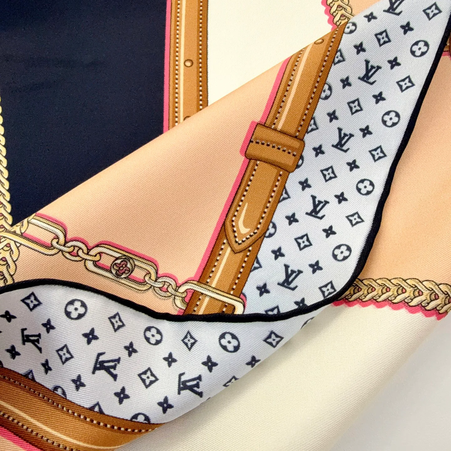 Шарфы Louis Vuitton 30449