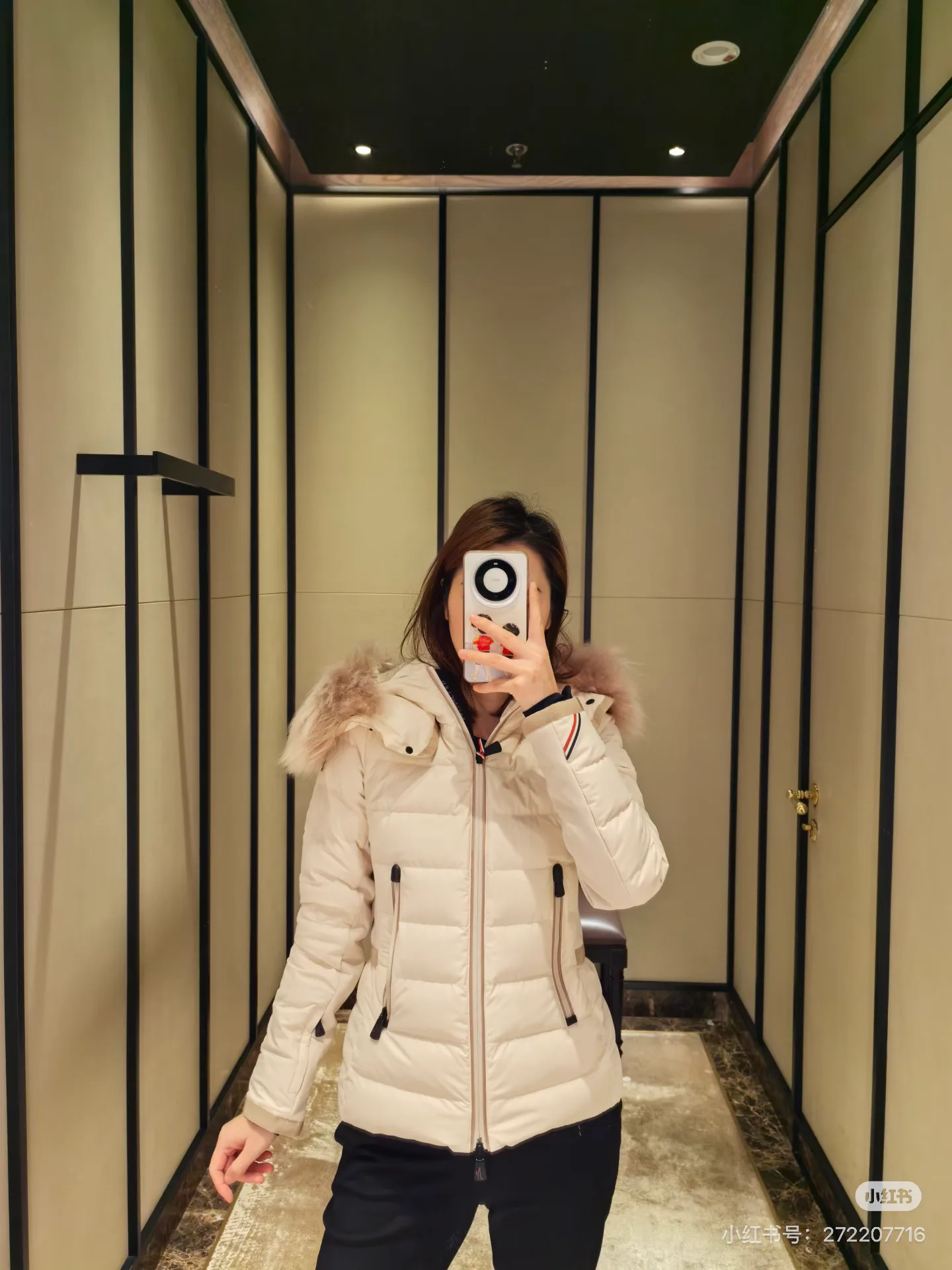 Куртки И Пуховики Женские Moncler 19125898