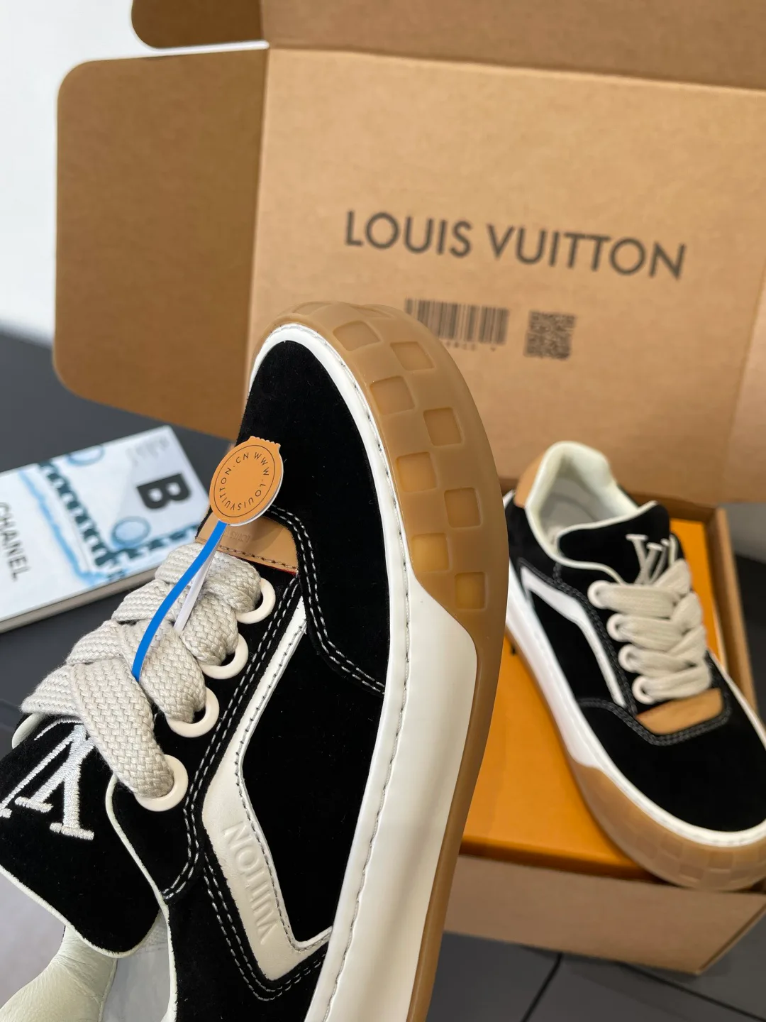 Кроссовки Женские Louis Vuitton 393191