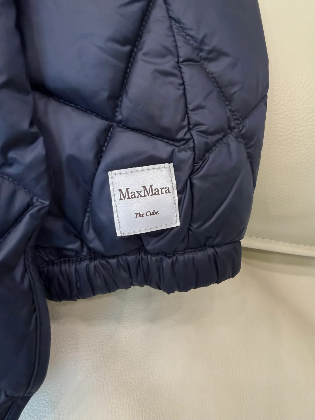 Куртки И Пуховики Женские Max Mara 17917318