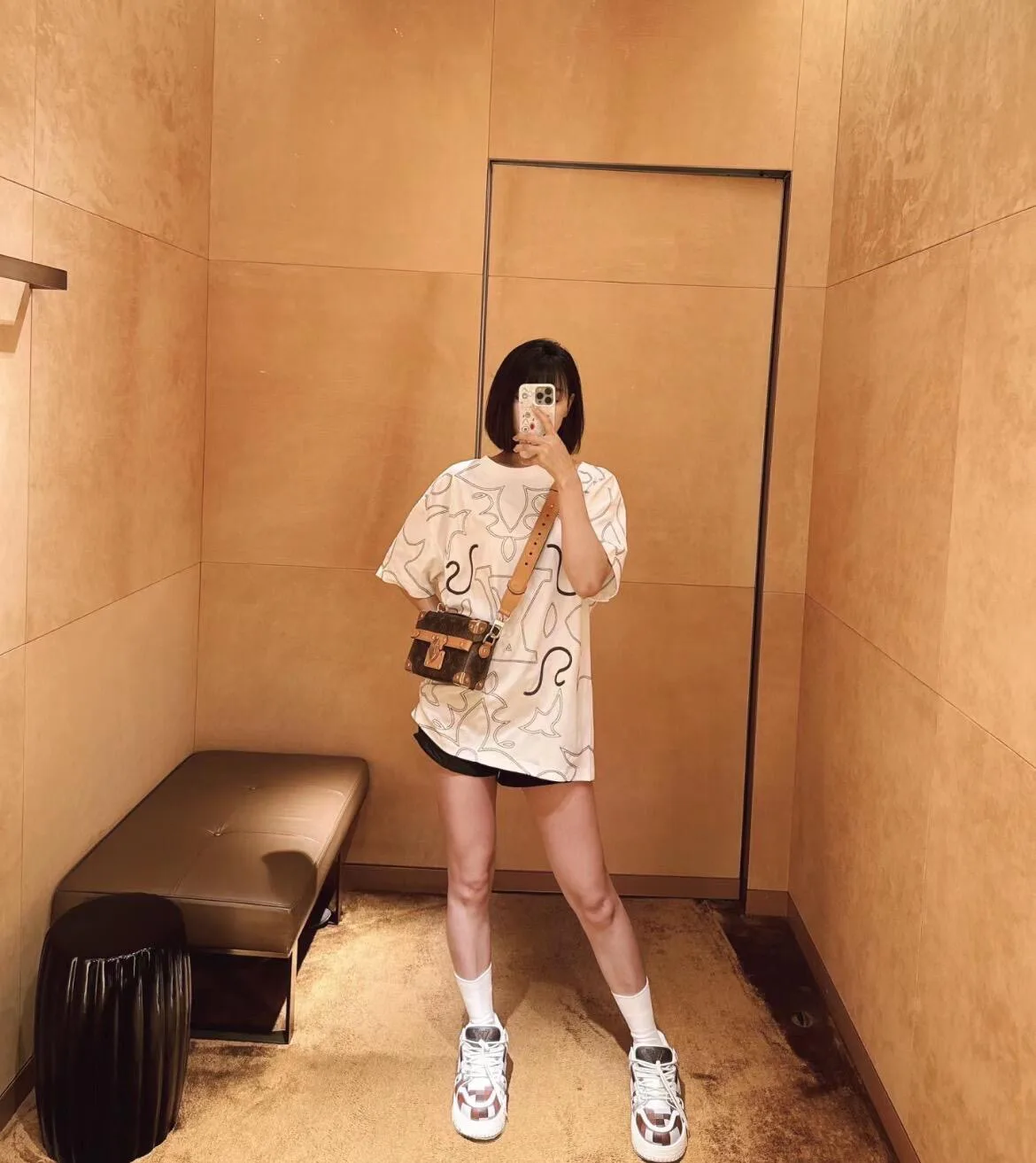 Футболки Женские Louis Vuitton 2936