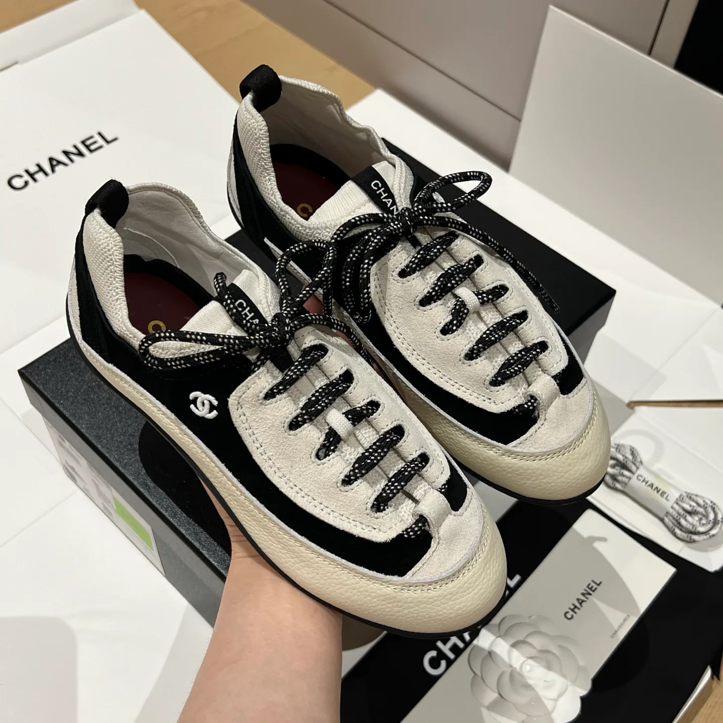 Кроссовки Женские Chanel 17415064