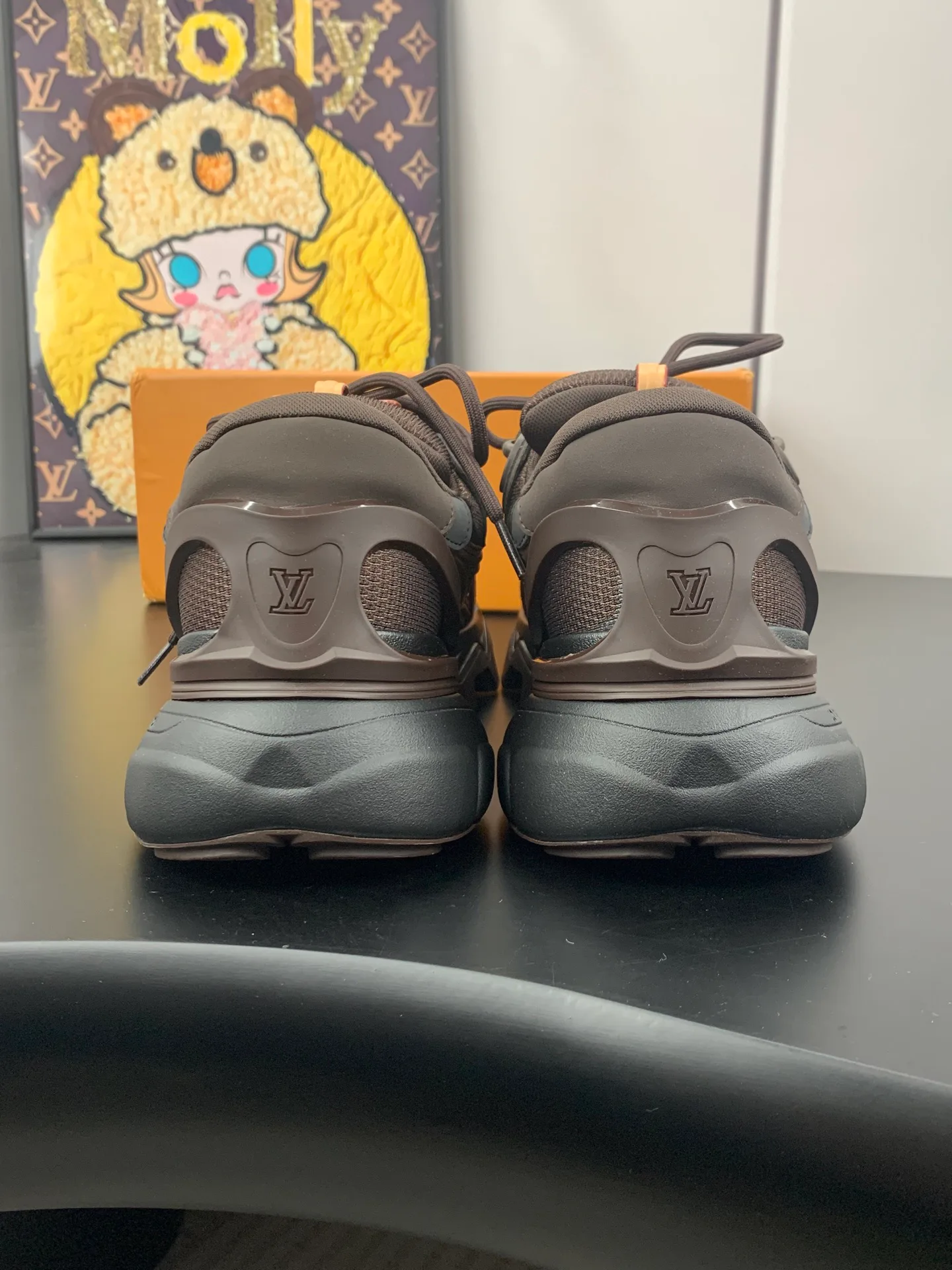 Кроссовки Мужские Louis Vuitton 17545293