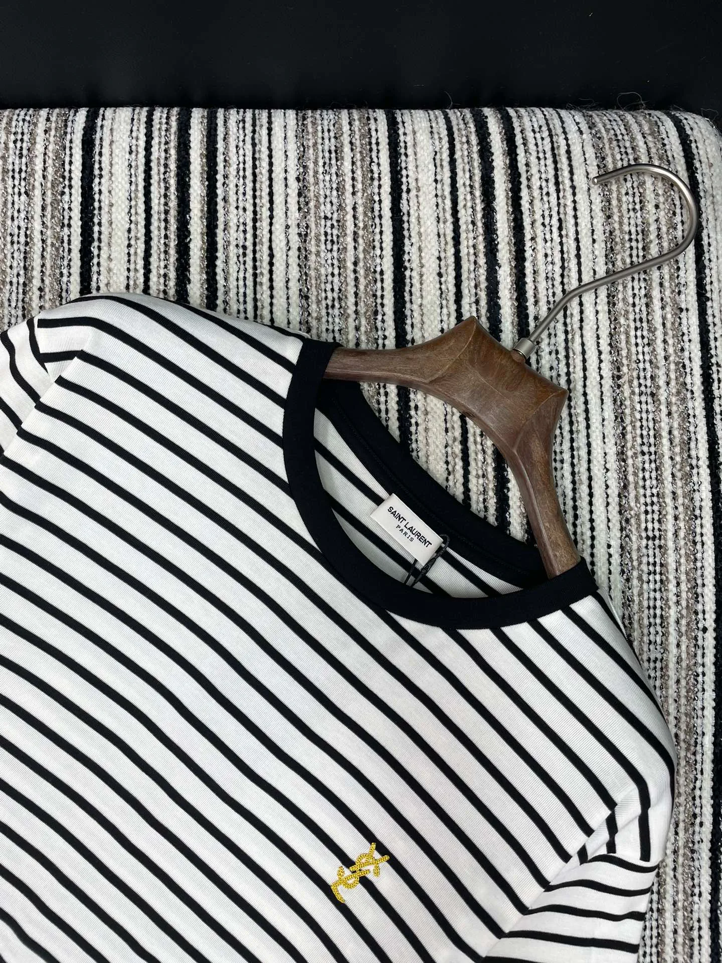 Футболки Женские Saint Laurent 681833