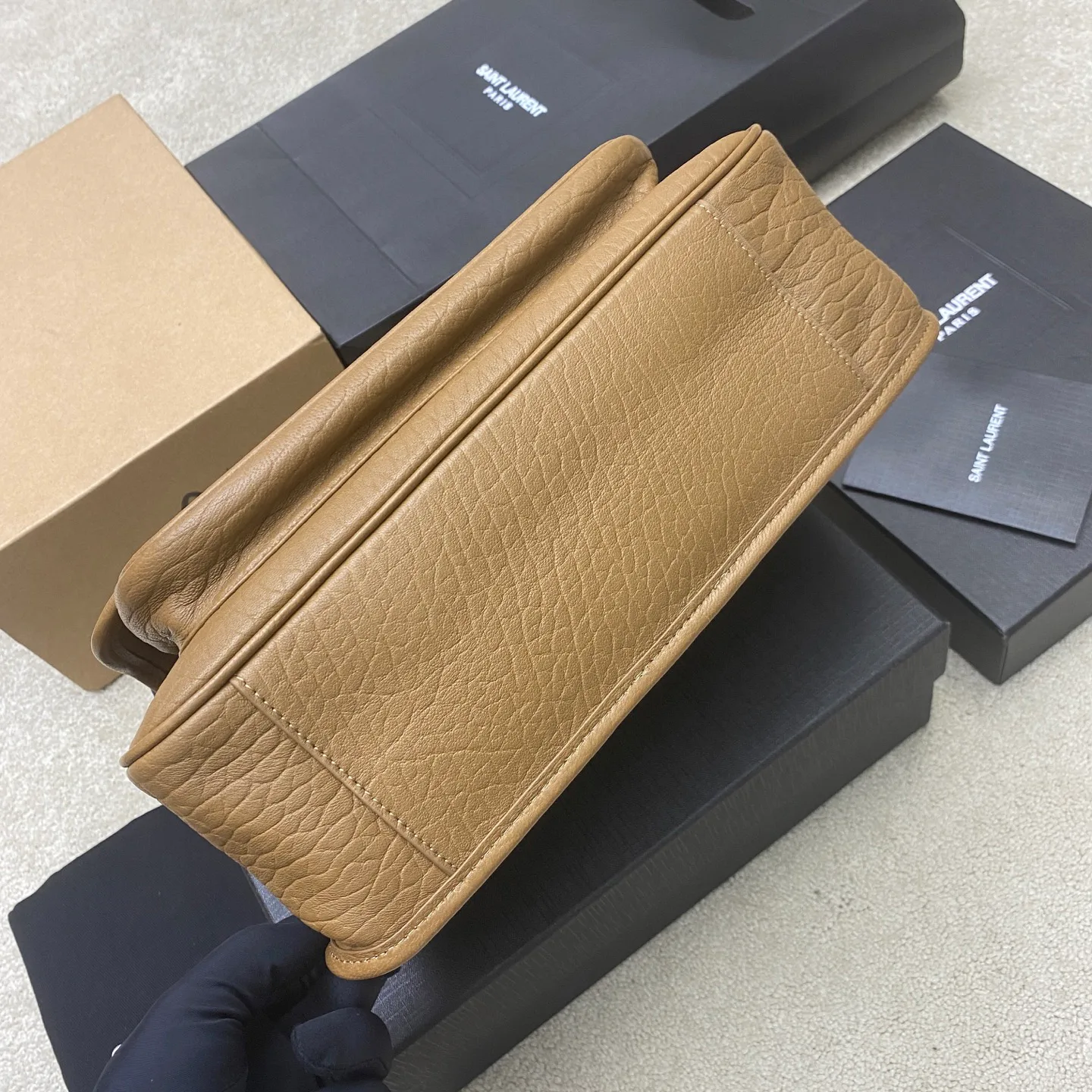 Классические Сумки Женские Saint Laurent 13435176