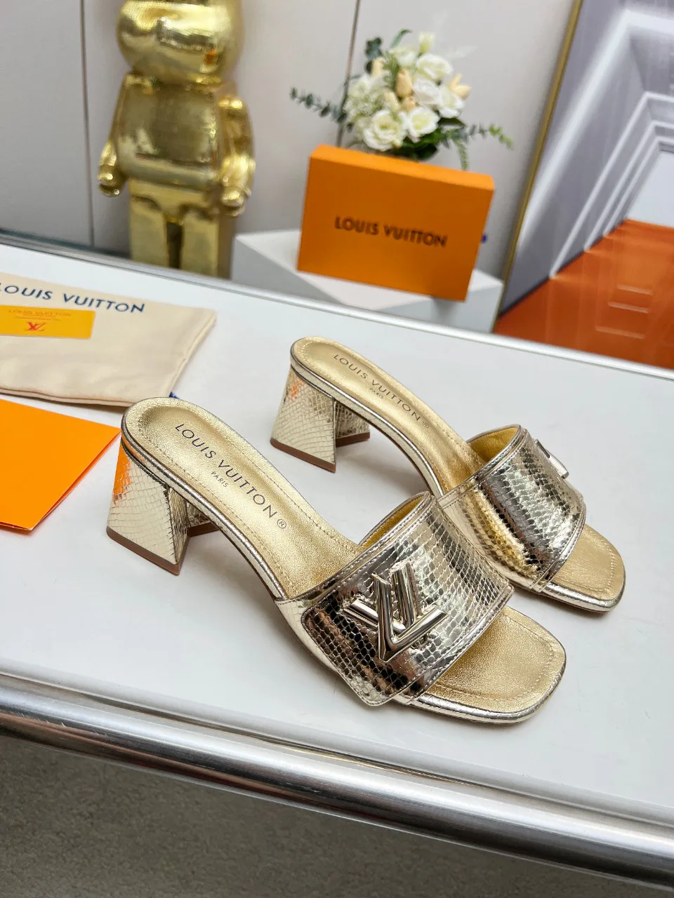 Сандалии Женские Louis Vuitton 9623623