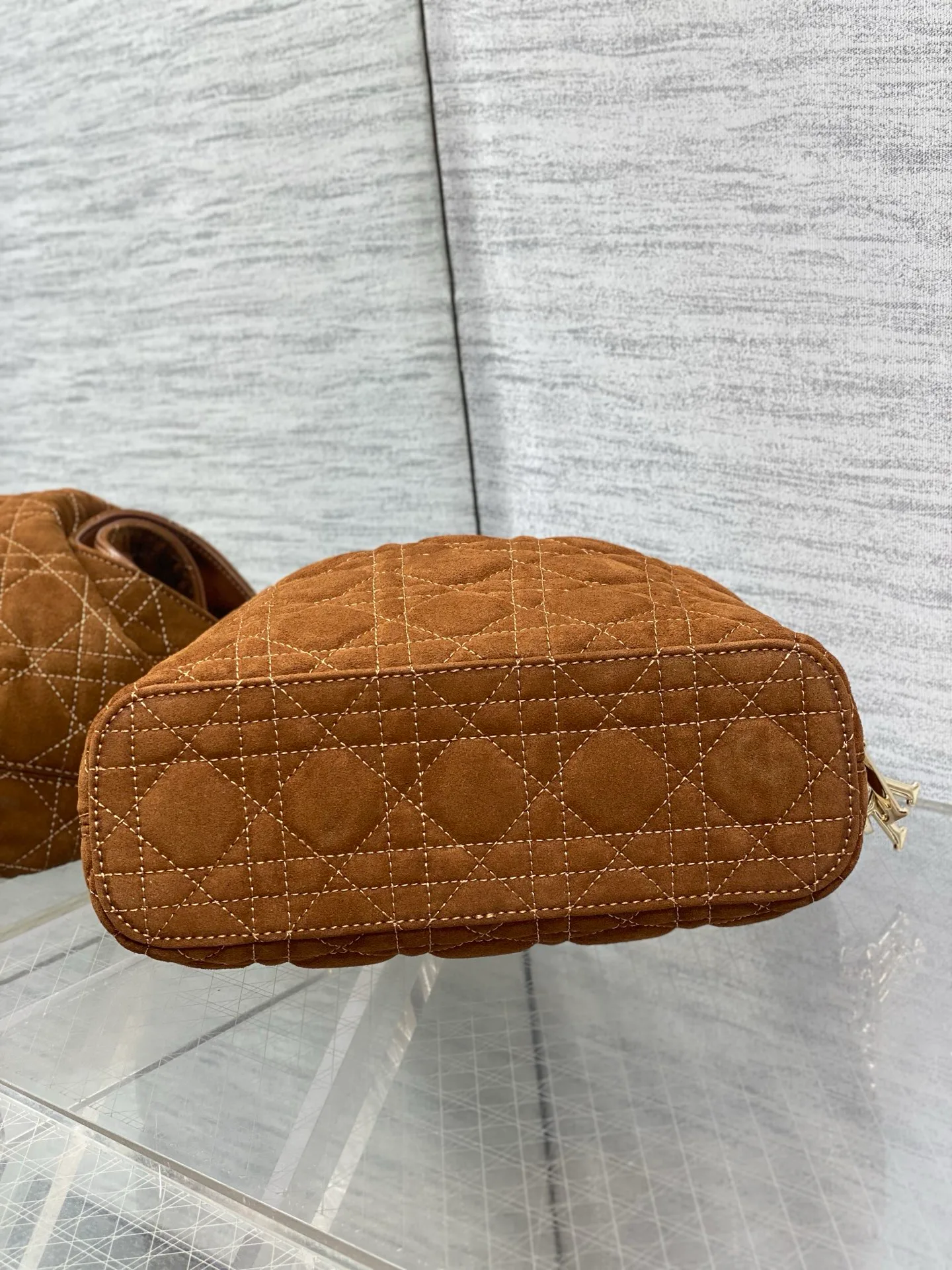 Классические Сумки Женские Christian Dior 18242091