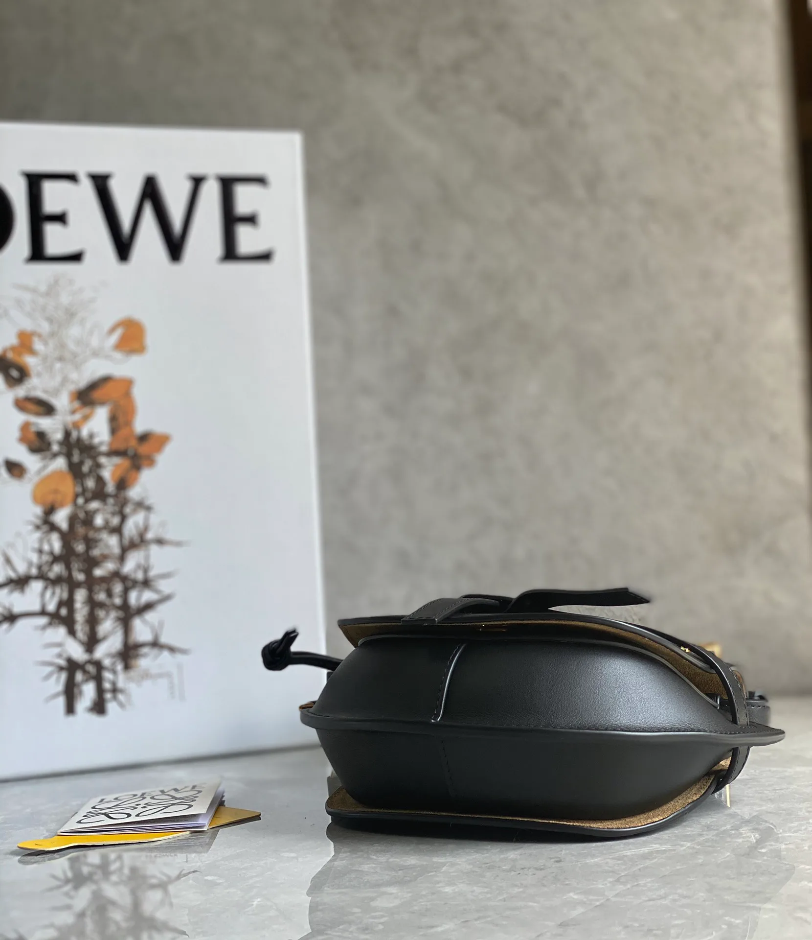 Сумки На Ремне Женские Loewe 11402876