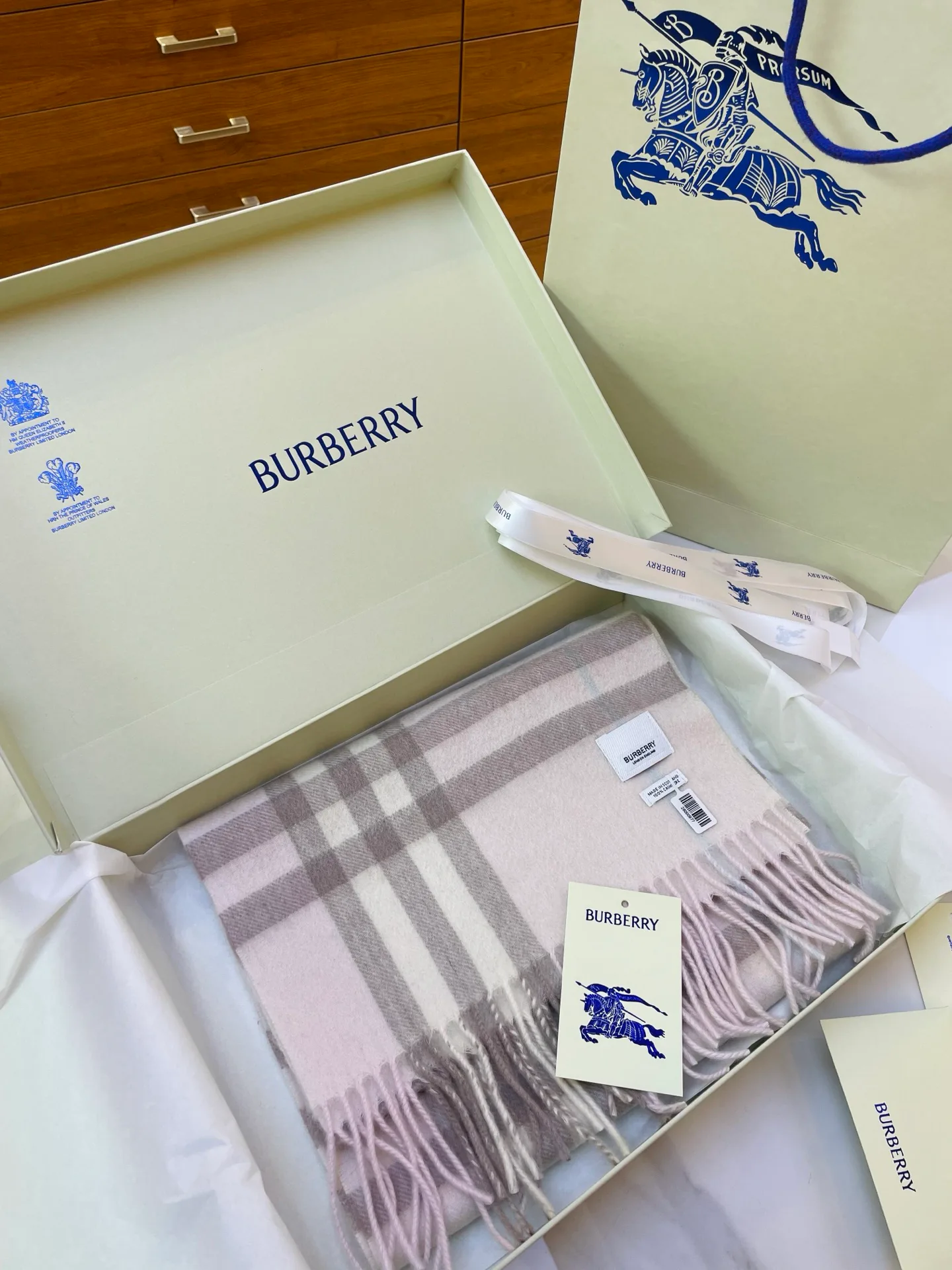 Шарфы Burberry 76796