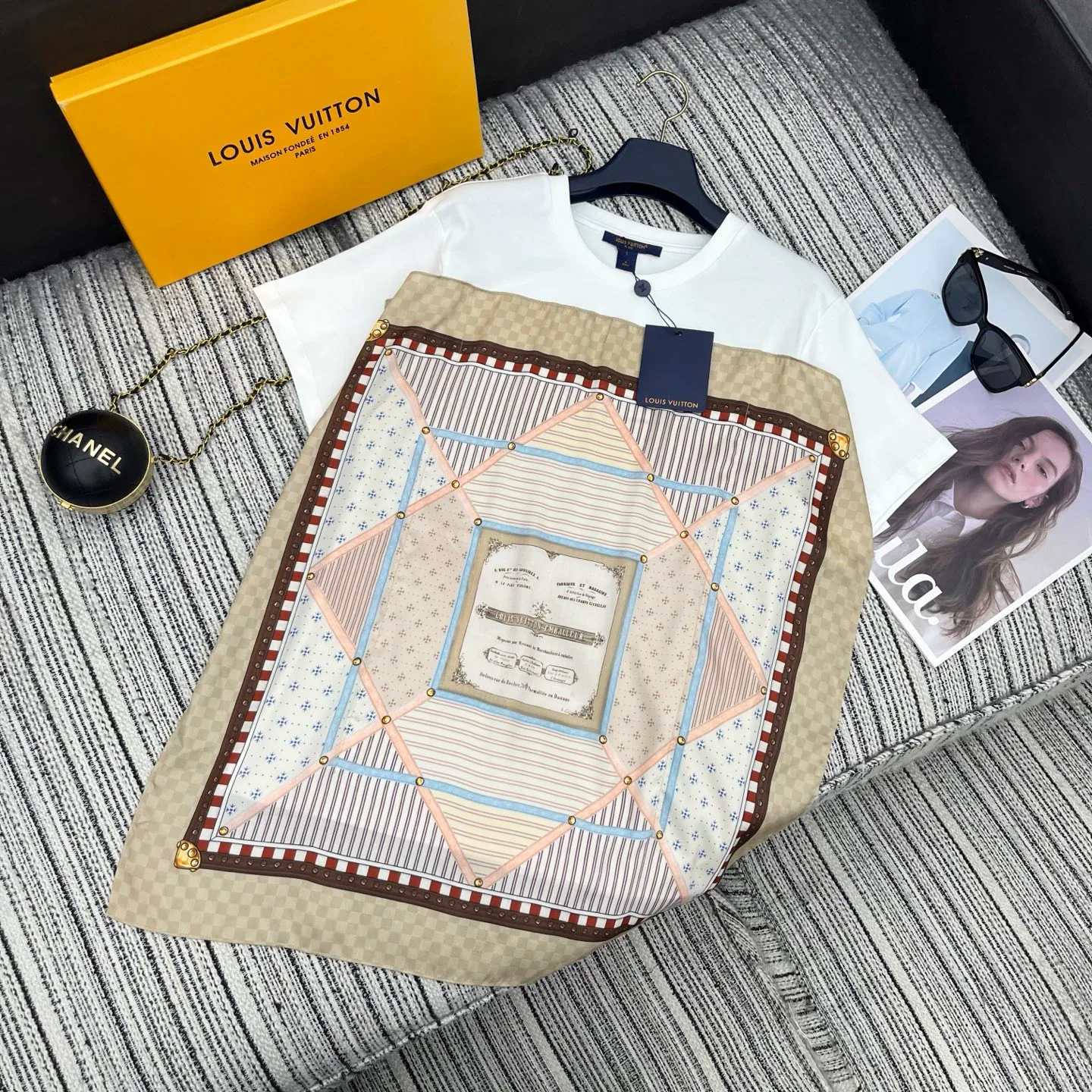 Футболки Женские Louis Vuitton 13356463
