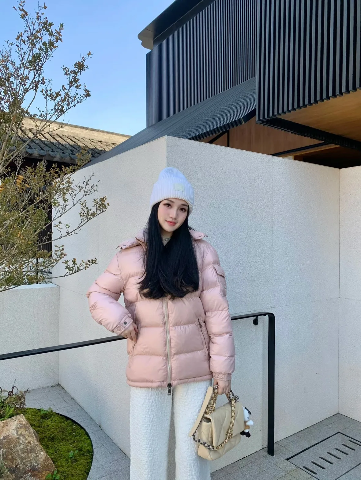 Куртки И Пуховики Женские Moncler 3354424