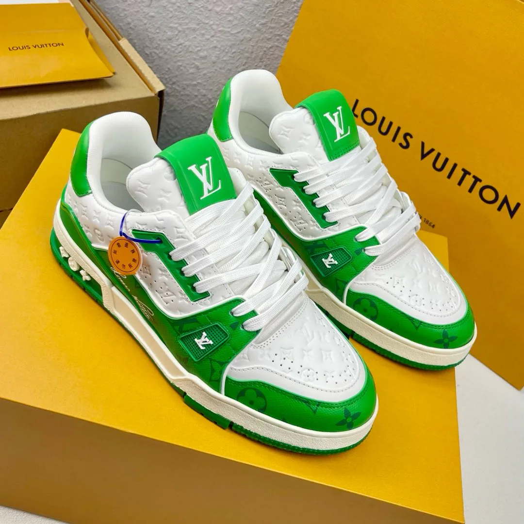 Кроссовки Женские Louis Vuitton 2679369