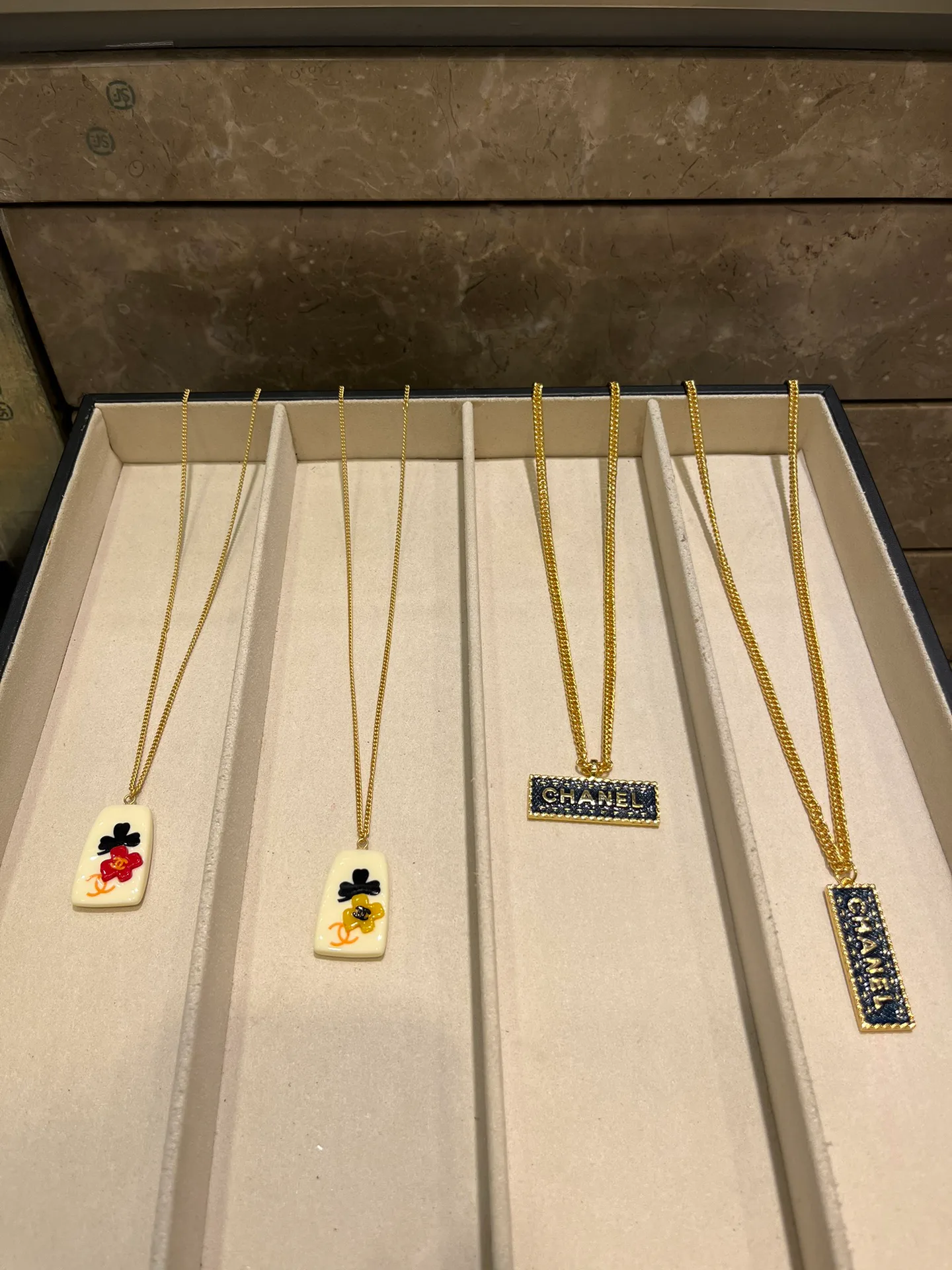 Бижутерия Chanel 11577769