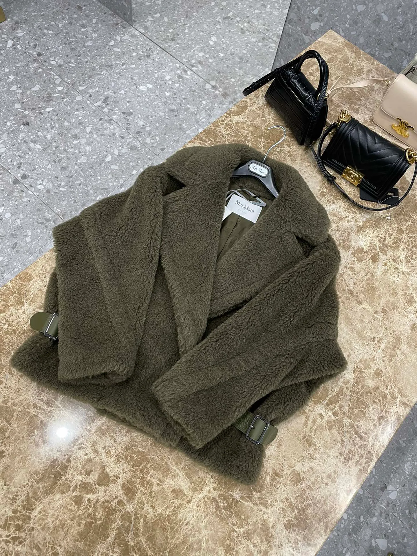 Куртки И Пуховики Женские Max Mara 1338643