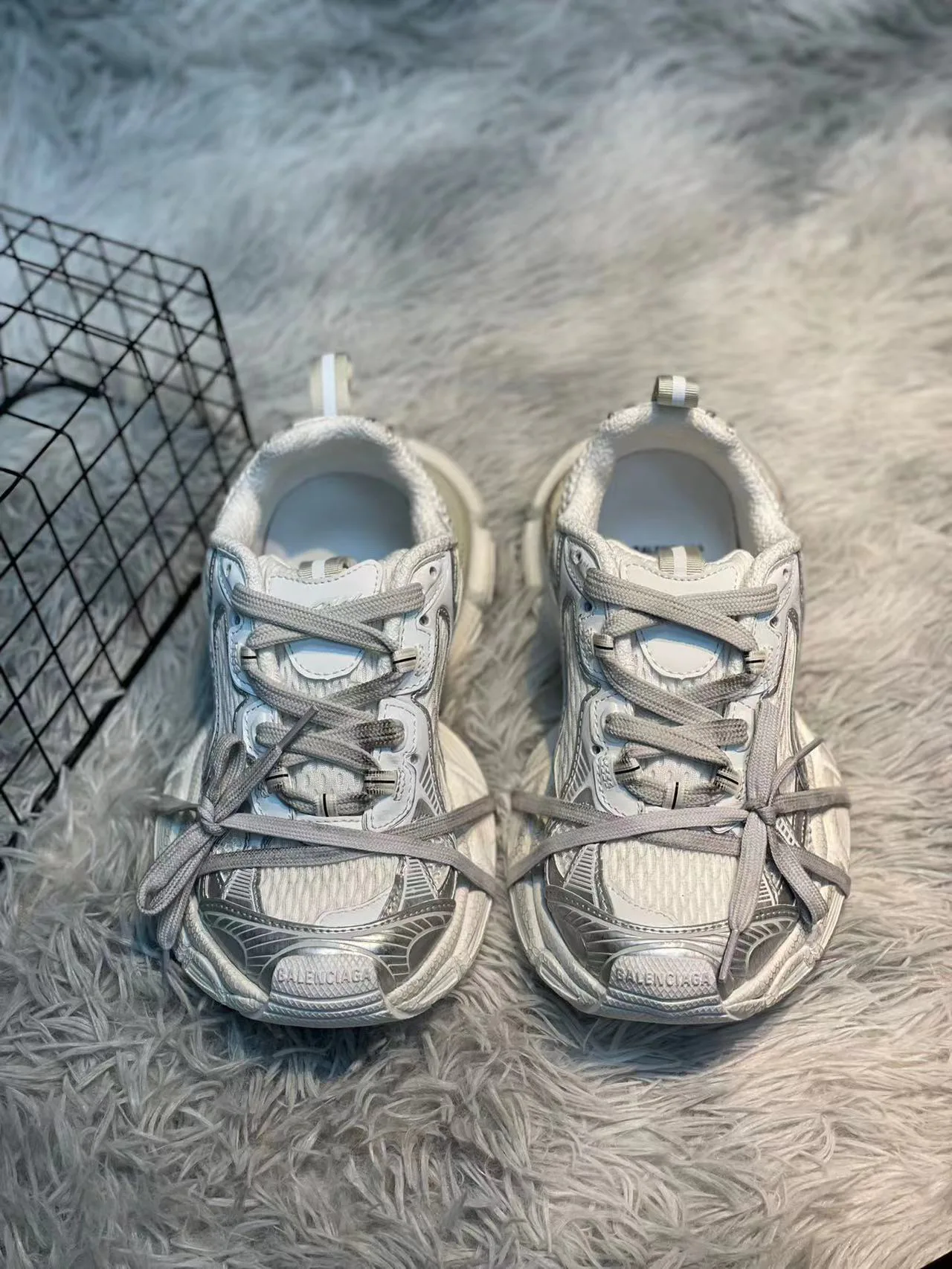 Кроссовки Женские Balenciaga 11567709