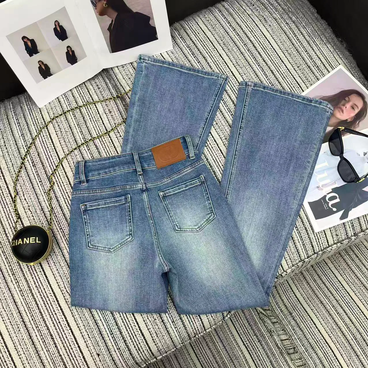 Джинсы Женские Valentino 3947252