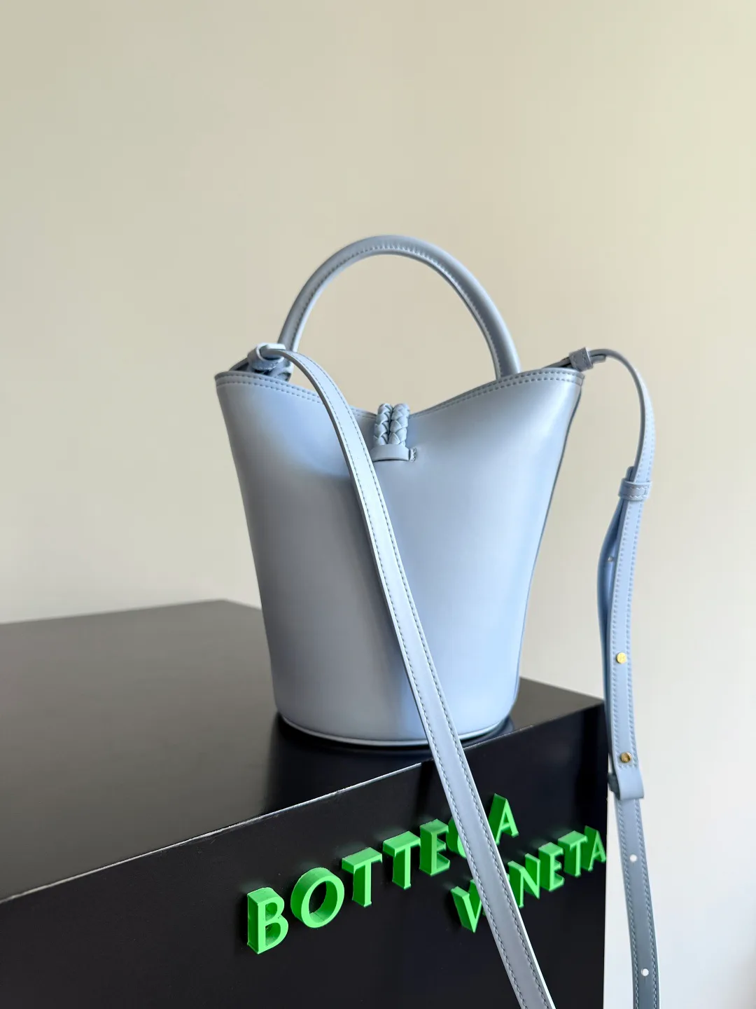 Сумки На Ремне Женские Bottega Veneta 4879090