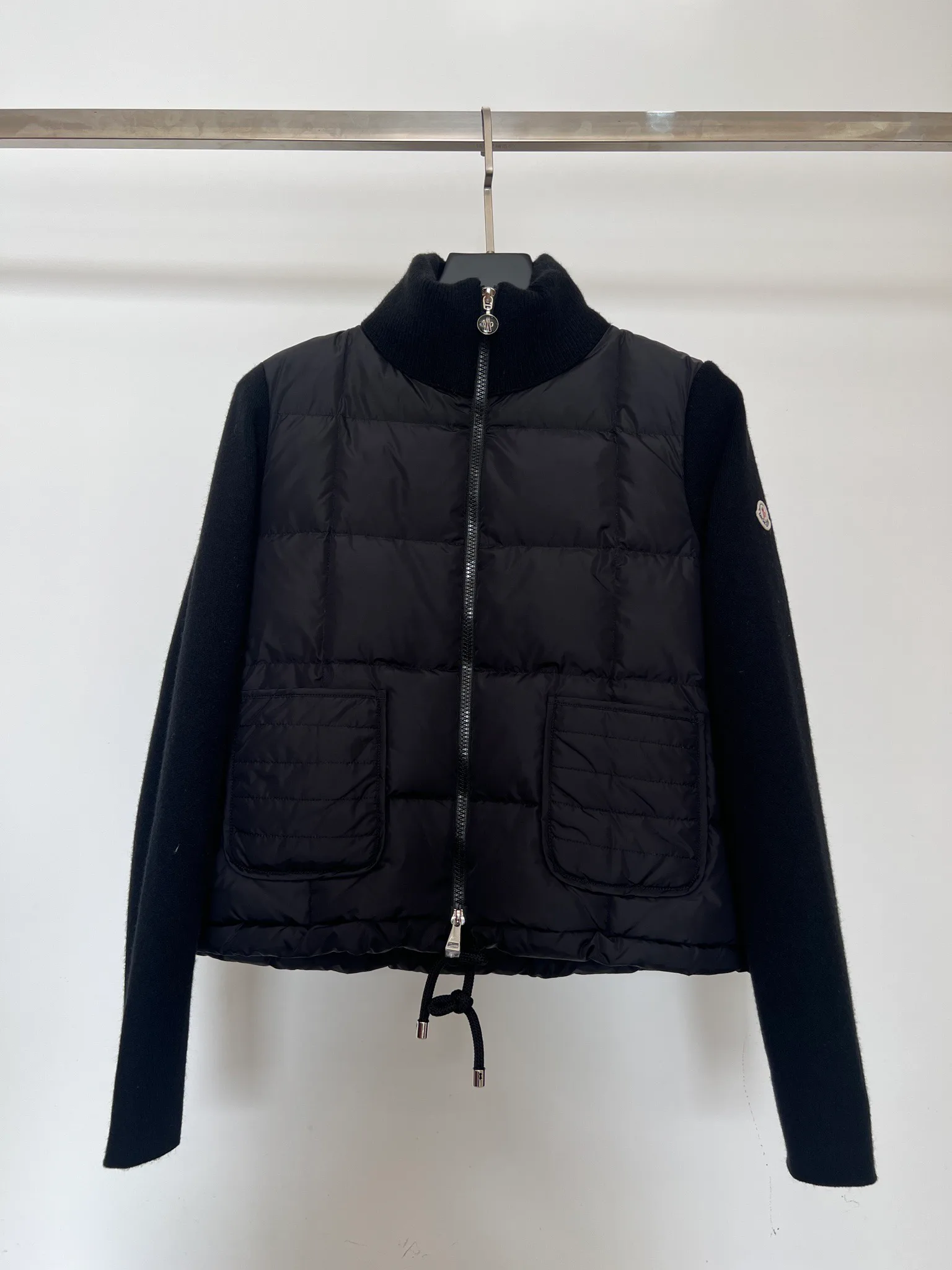 Куртки И Пуховики Женские Moncler 18416120
