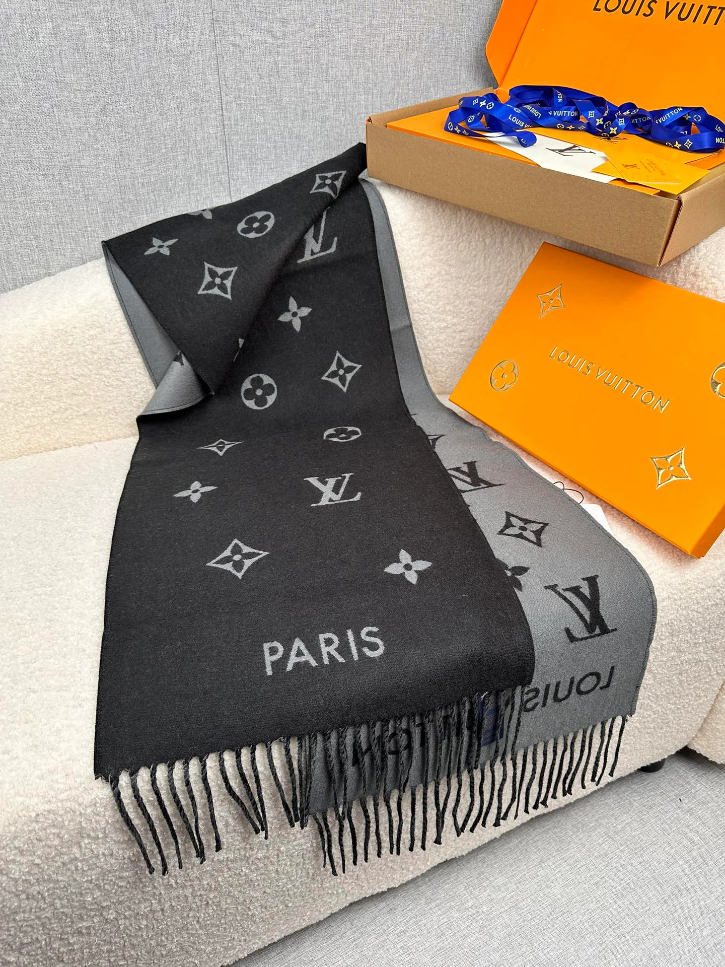 Шарфы Louis Vuitton 1176288