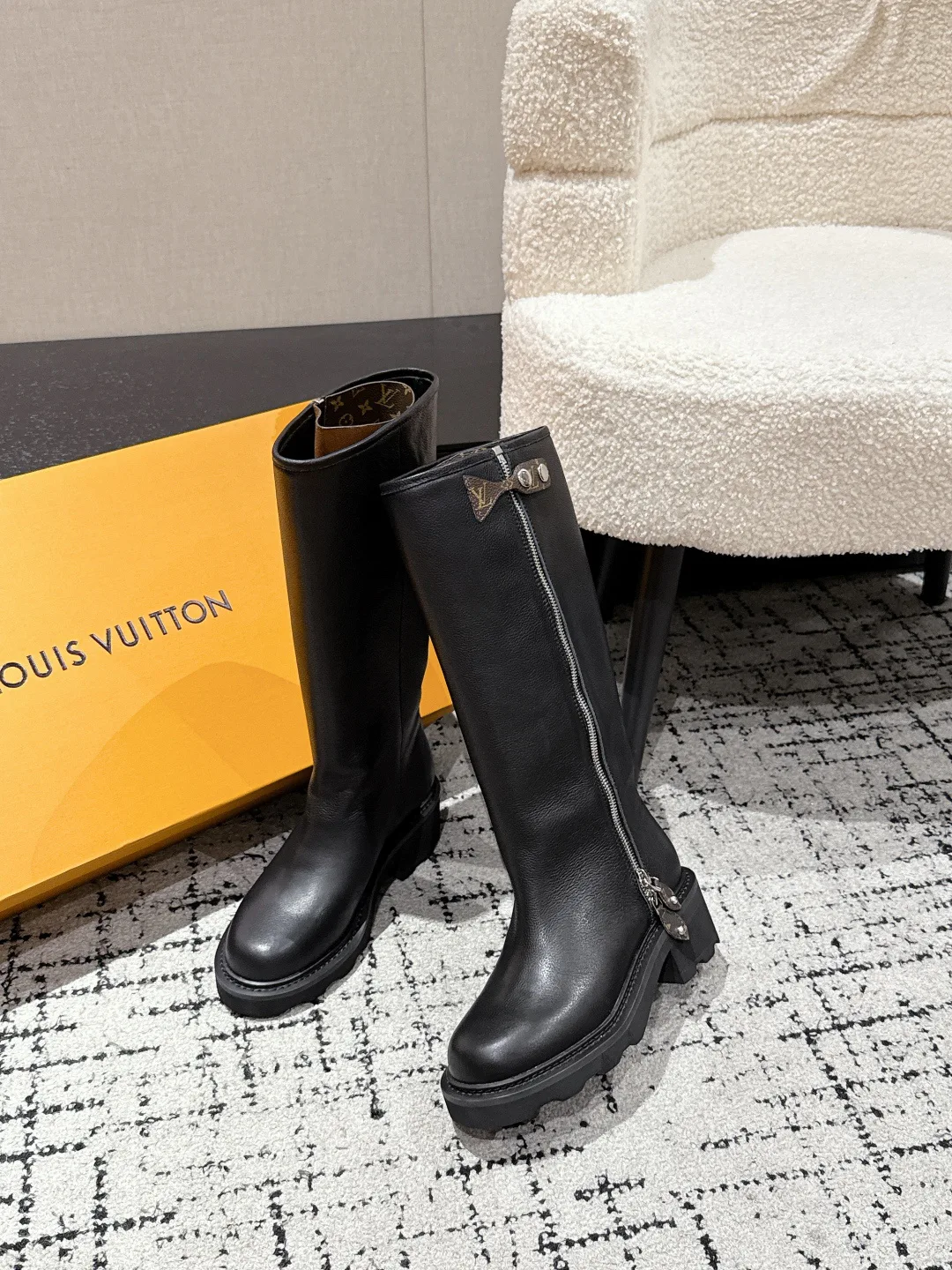 Сапоги Женские Louis Vuitton 218260