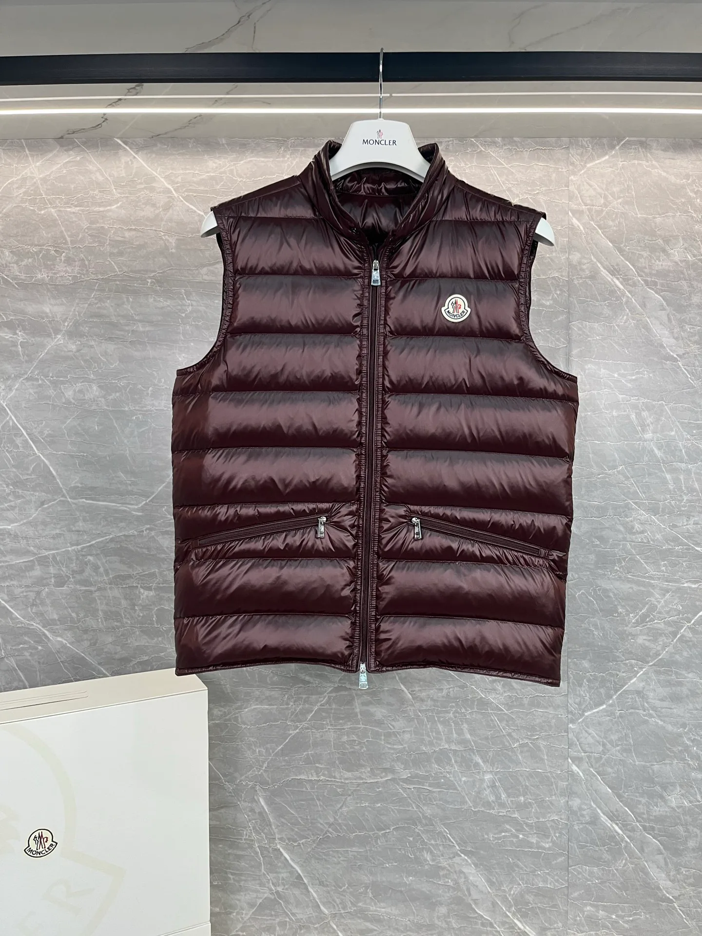 Жилеты Женские Moncler 18199686