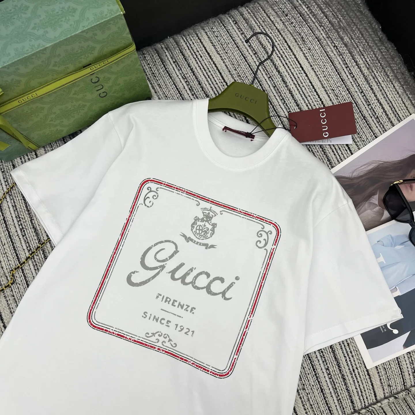 Футболки Женские Gucci 4728383