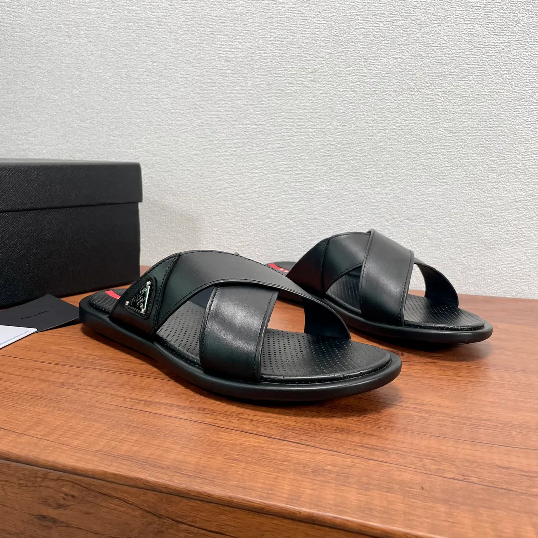 Шлепанцы Мужские Prada 17280267