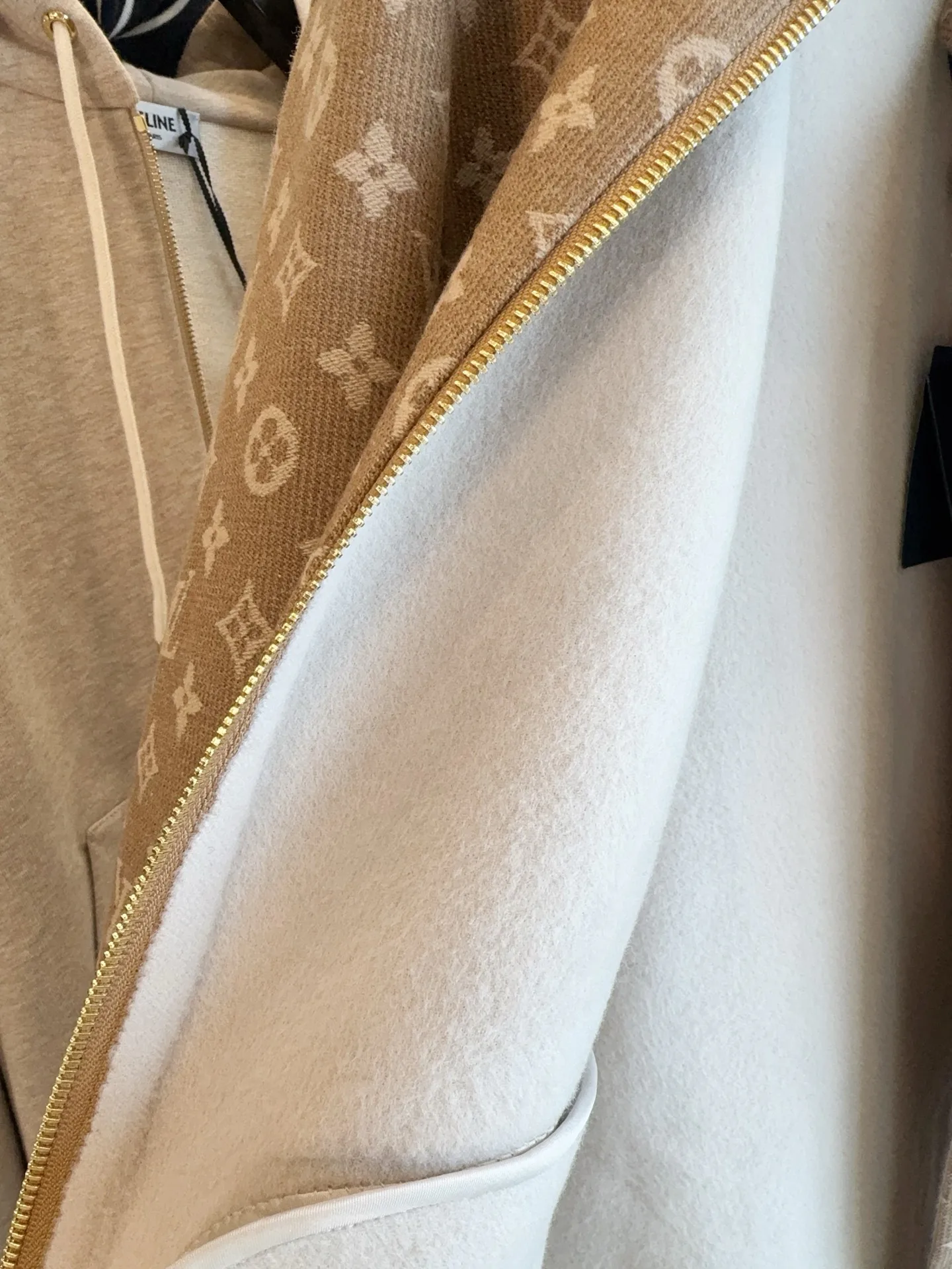 Куртки И Пуховики Женские Louis Vuitton 1164956