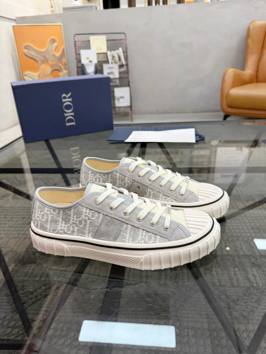 Кроссовки Мужские Christian Dior 18346427