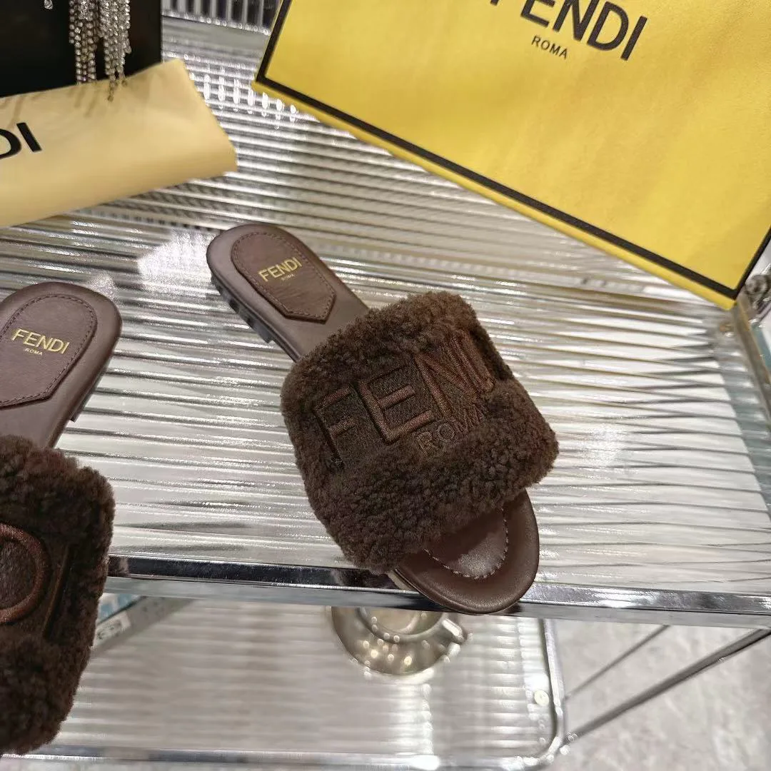 Шлепанцы Женские Fendi 195837