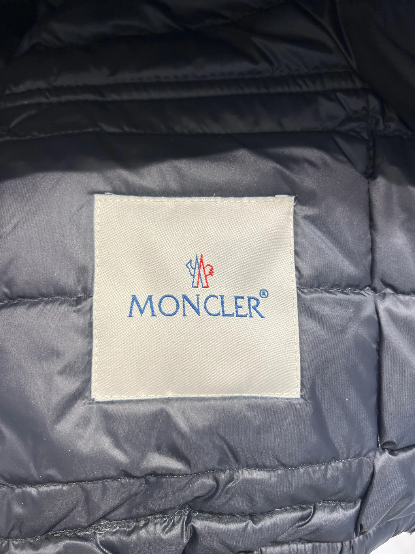 Куртки И Пуховики Женские Moncler 18212695