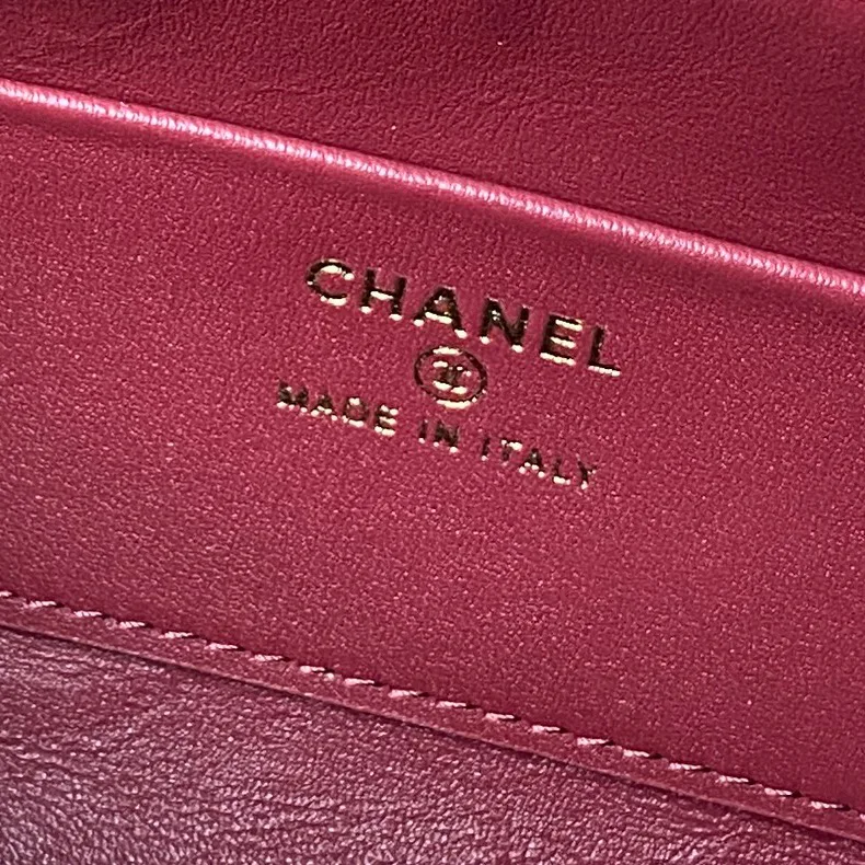 Классические Сумки Женские Chanel 17239684