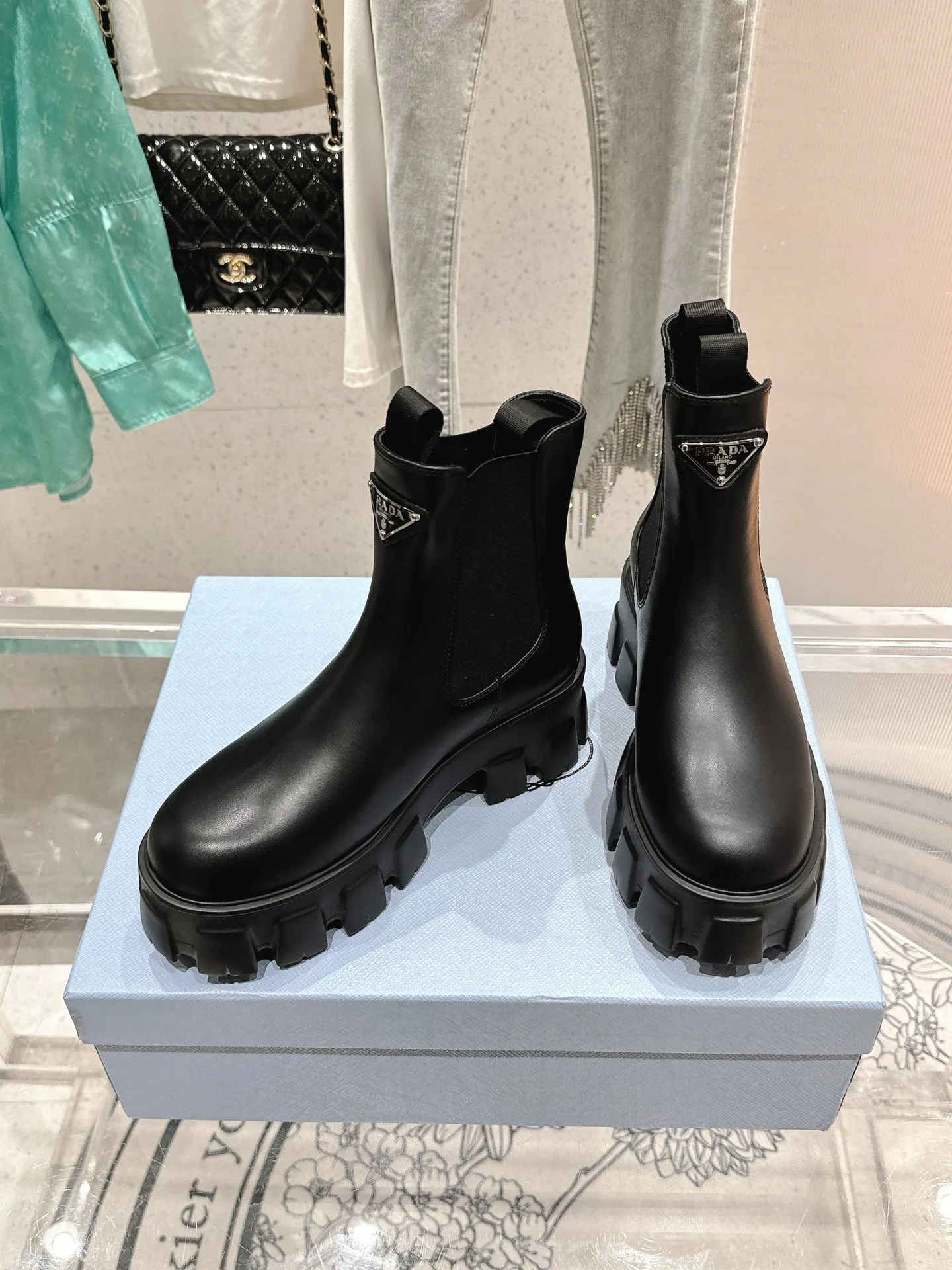 Ботинки Женские Prada 18703110