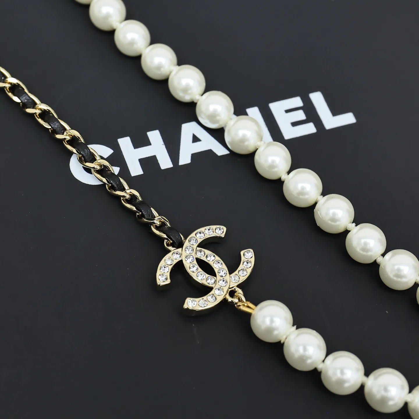 Бижутерия Chanel 225111
