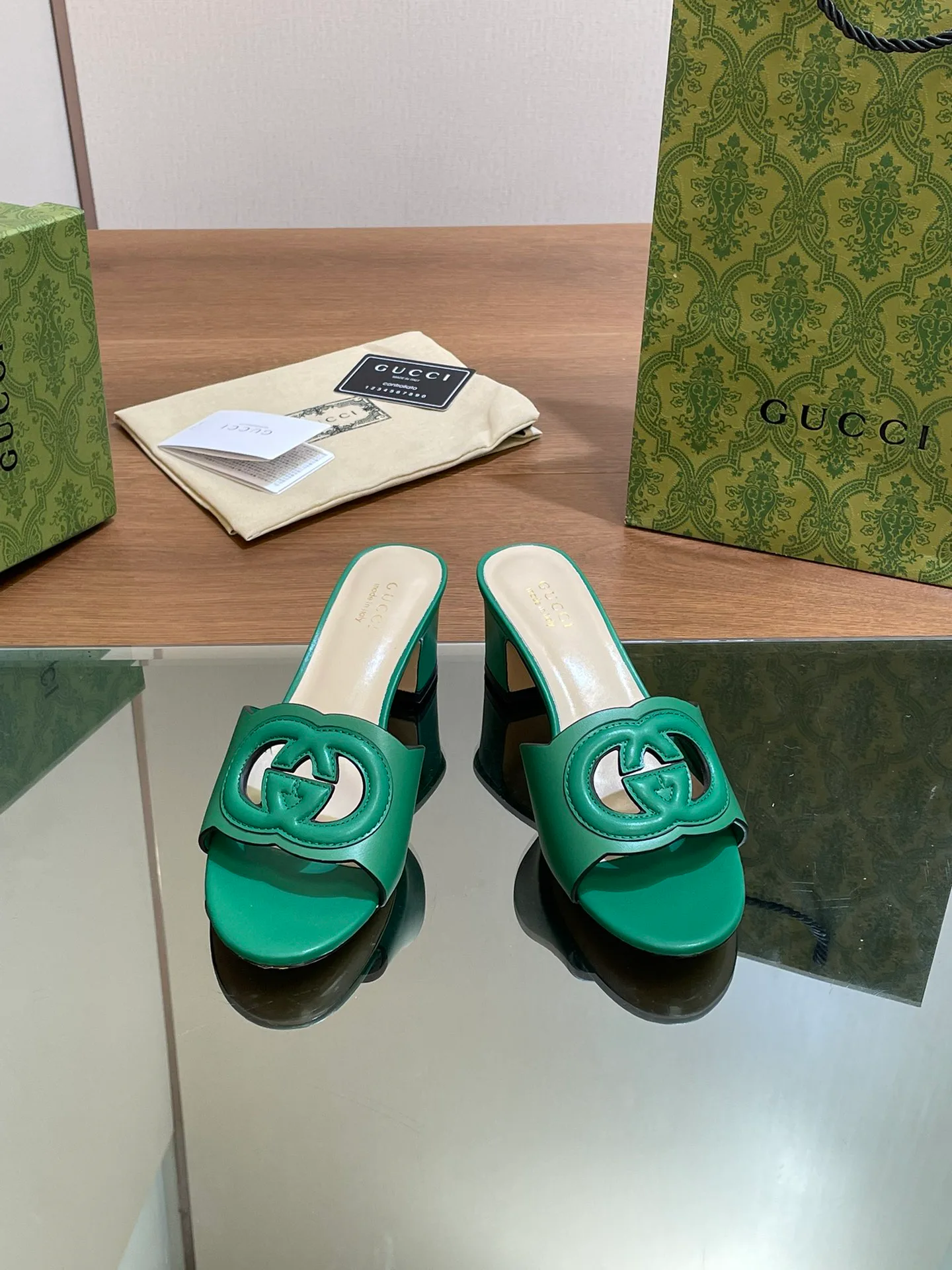 Босоножки Женские Gucci 11574