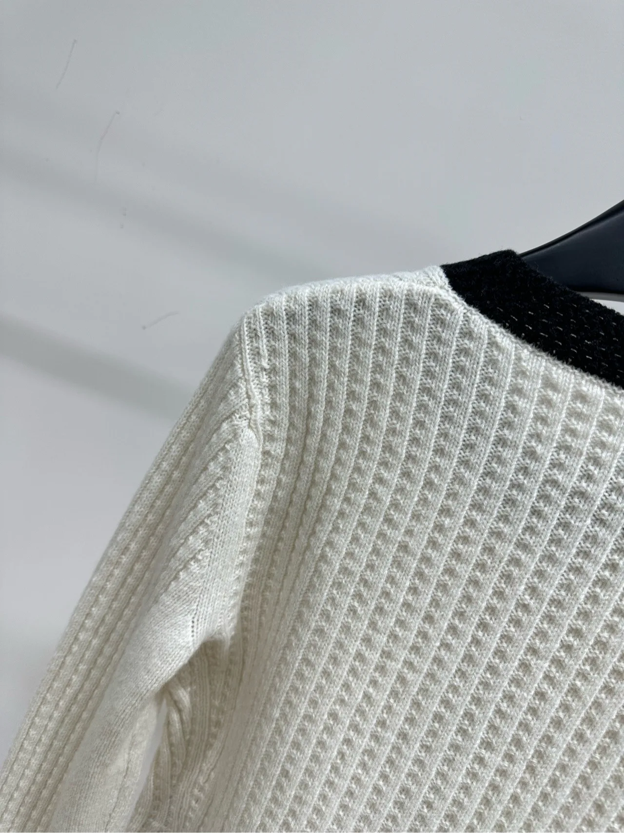 Джемперы И Свитеры Женские Chanel 512404