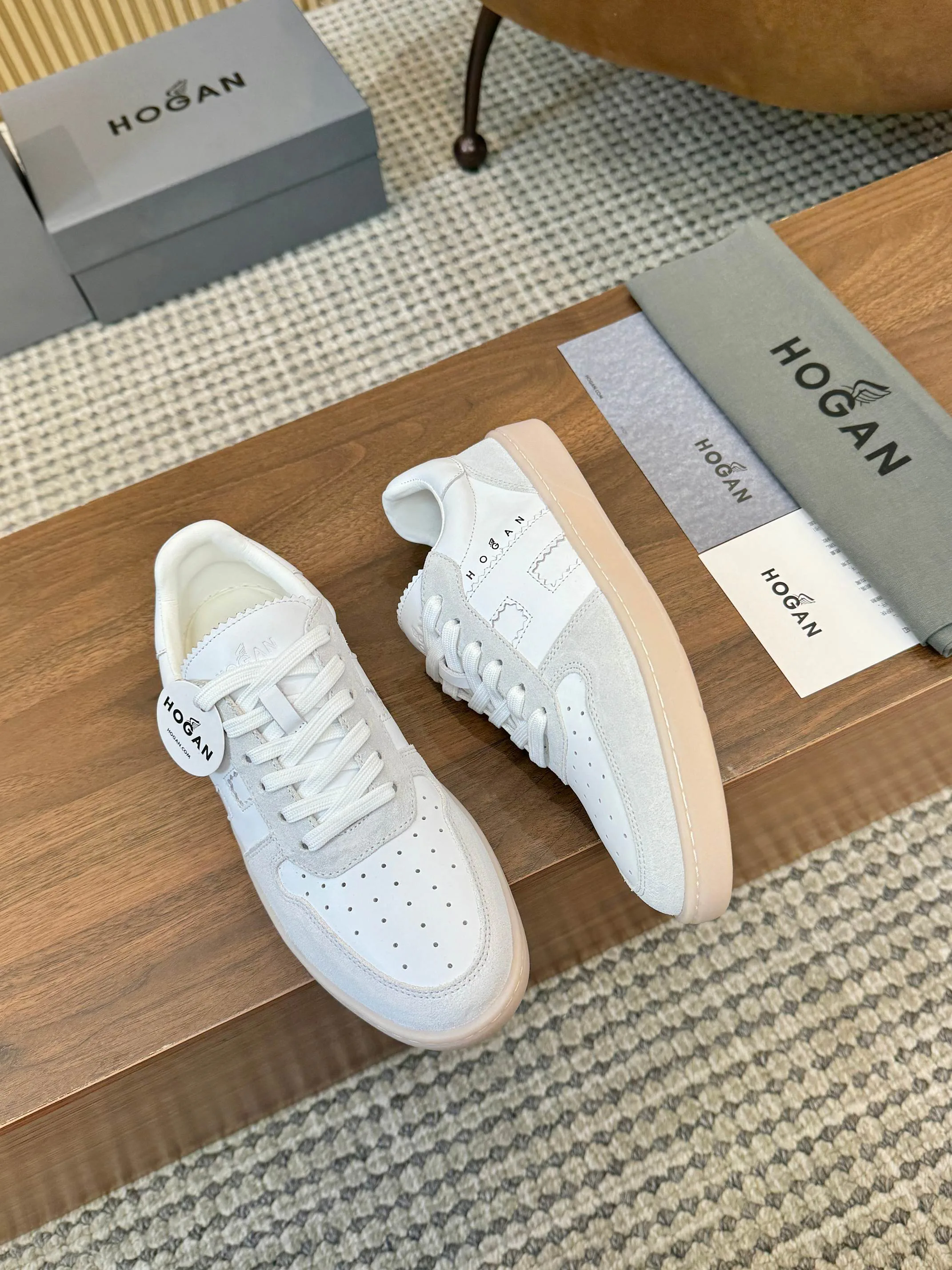 Кроссовки Женские Hogan 12783903