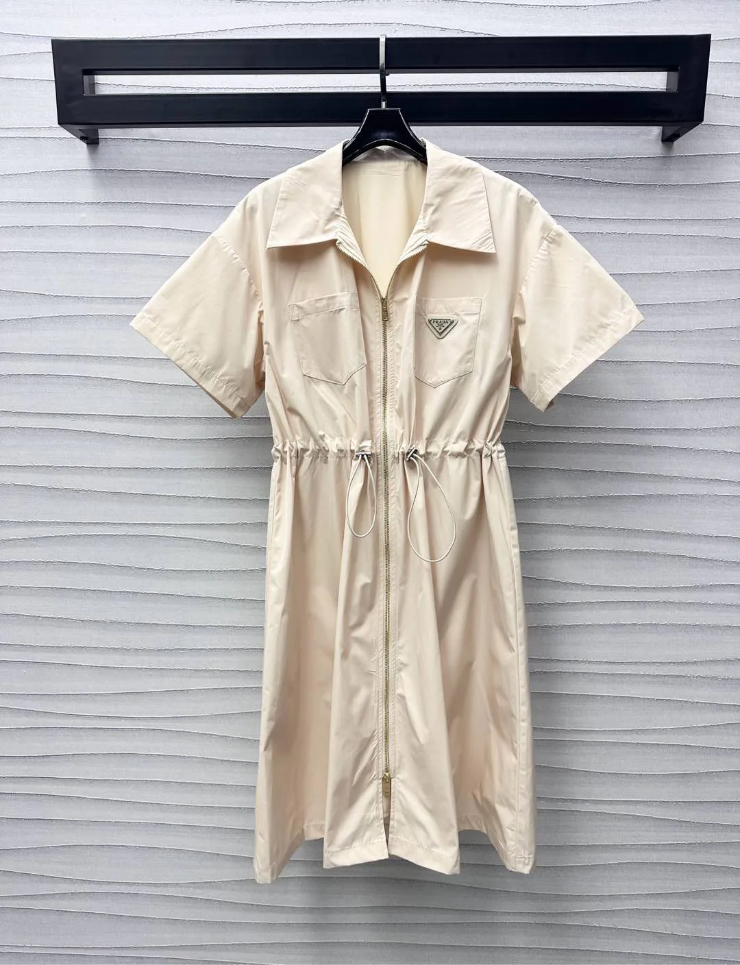 Платья Женские Prada 15934