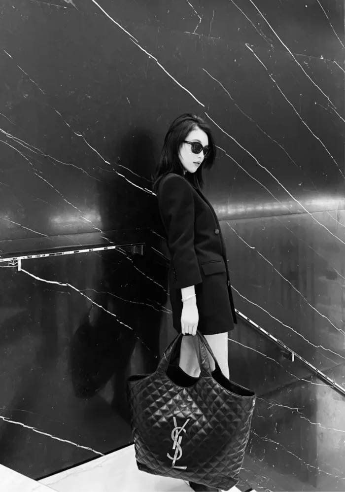 Классические Сумки Женские Saint Laurent 10805340
