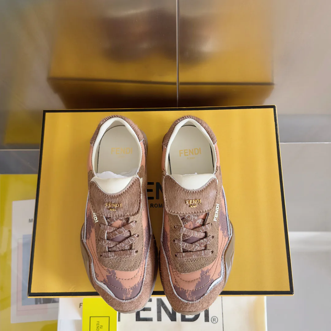 Кроссовки Женские Fendi 217579