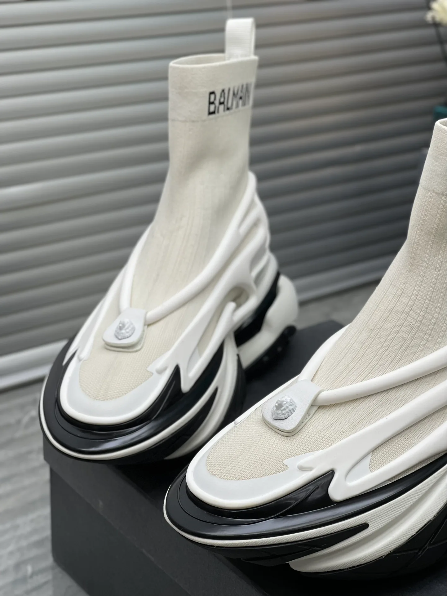 Кроссовки Женские Balmain 4041897