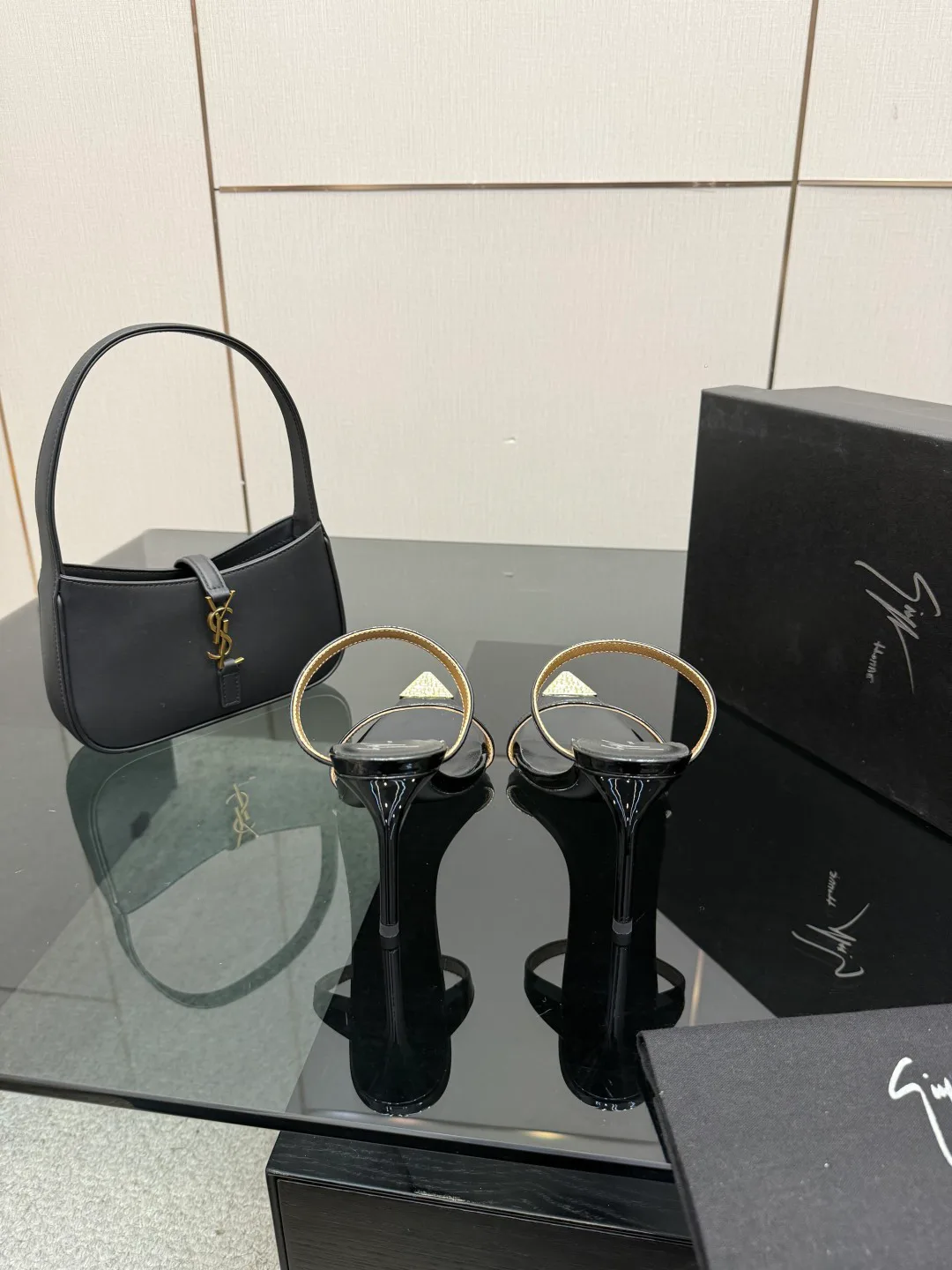 Босоножки Женские Giuseppe Zanotti 5052098