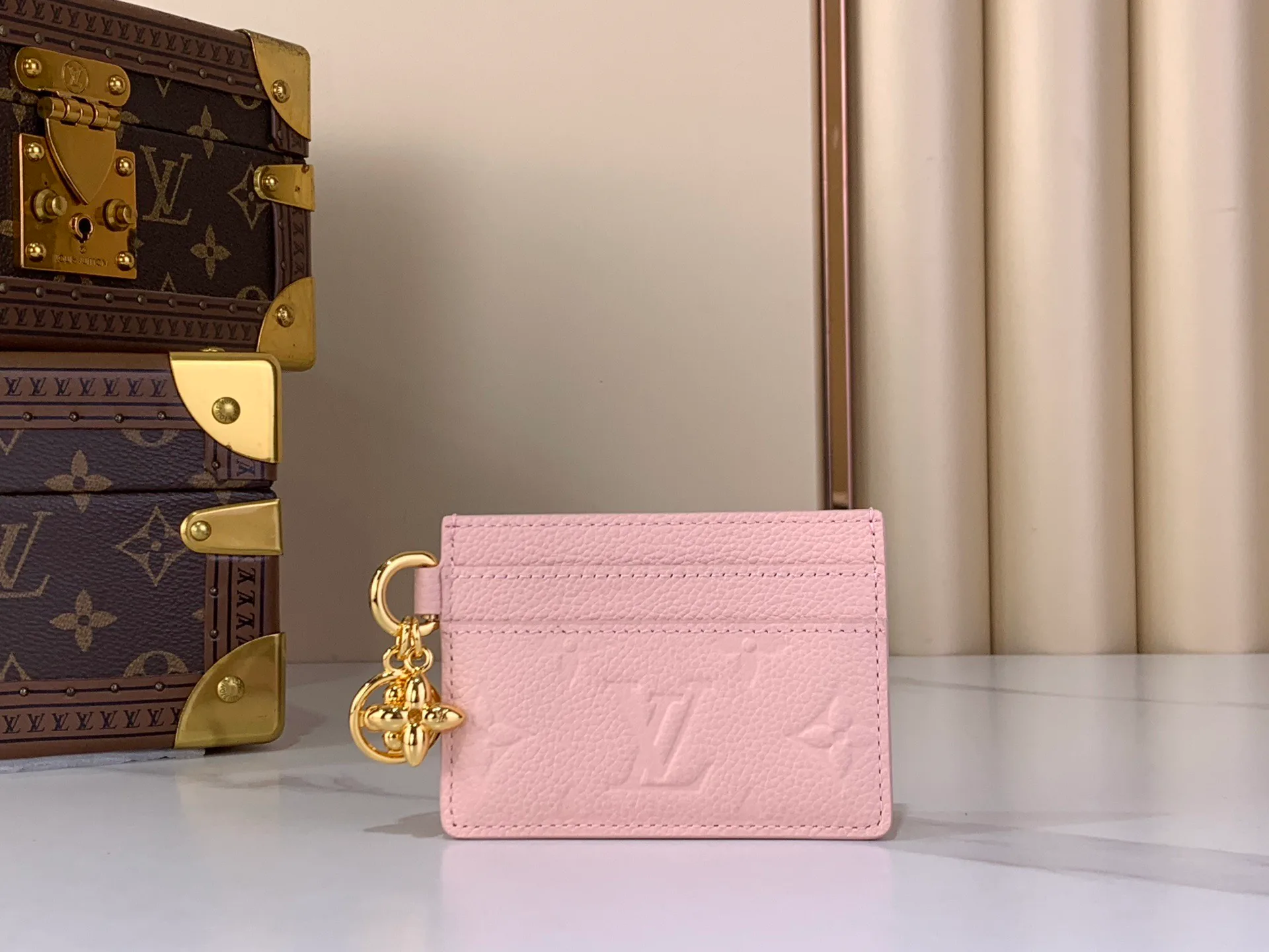Клатчи Женские Louis Vuitton 13455876