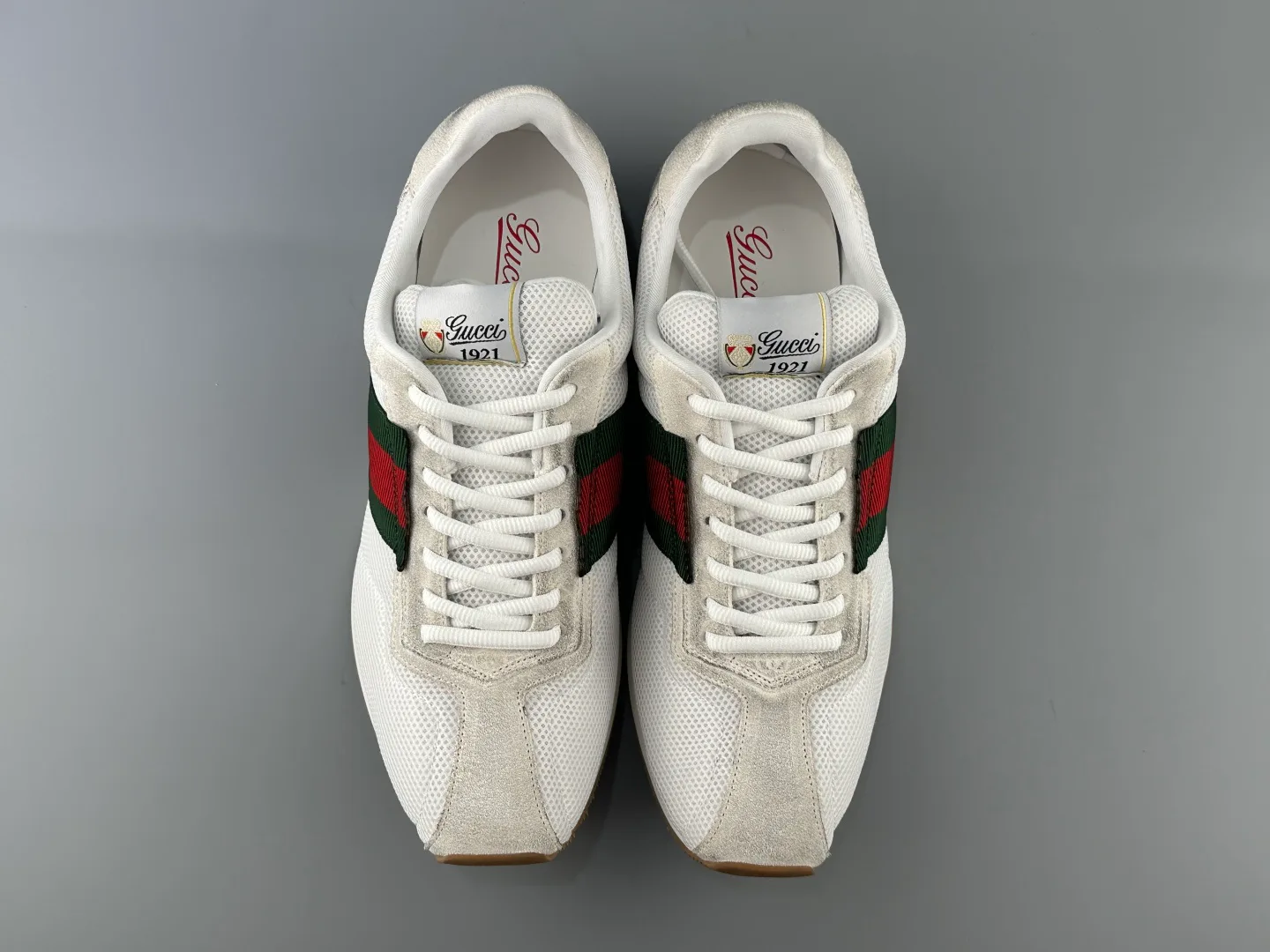 Кроссовки Женские Gucci 18583681
