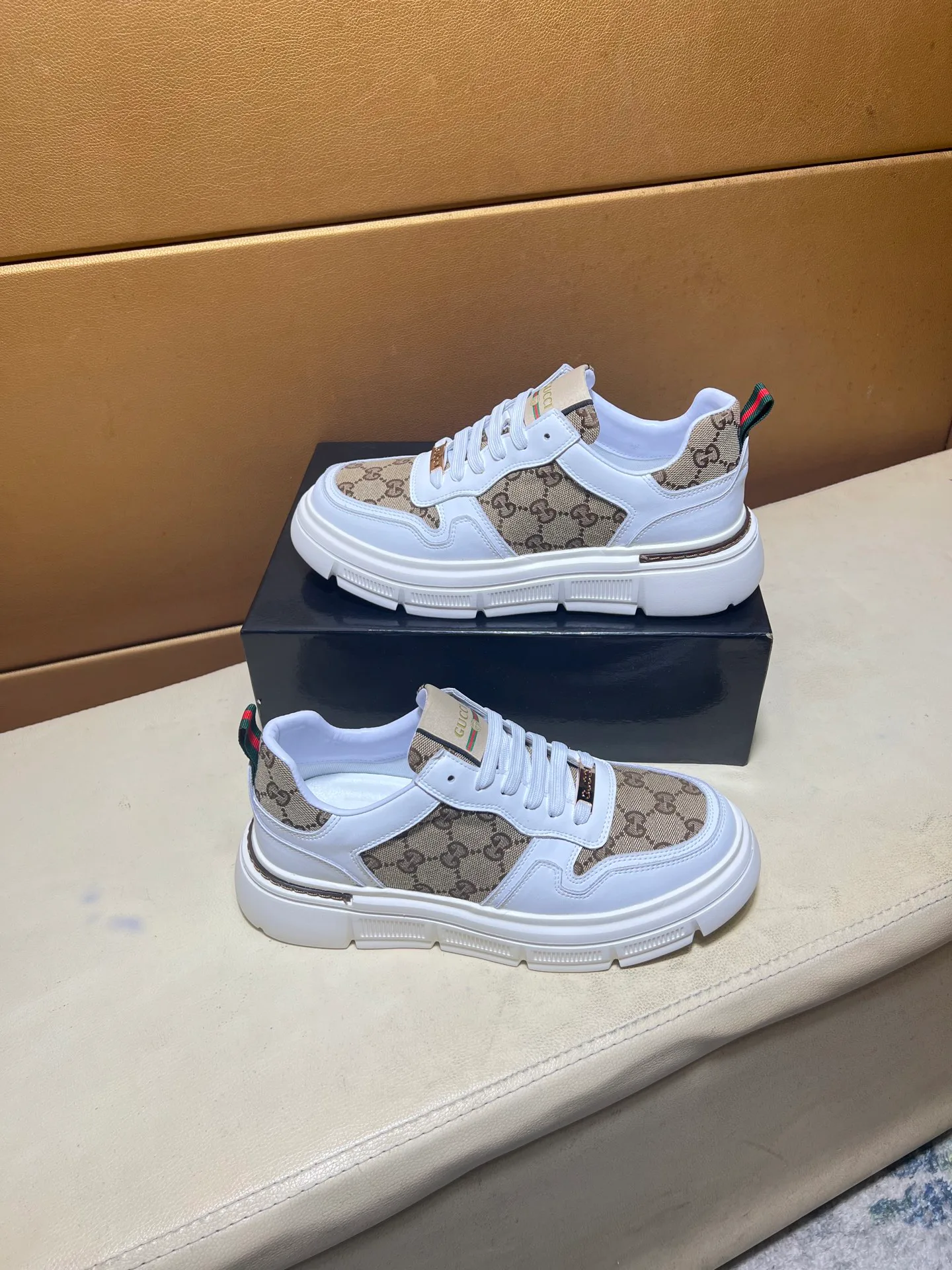 Кроссовки Мужские Gucci 11813239