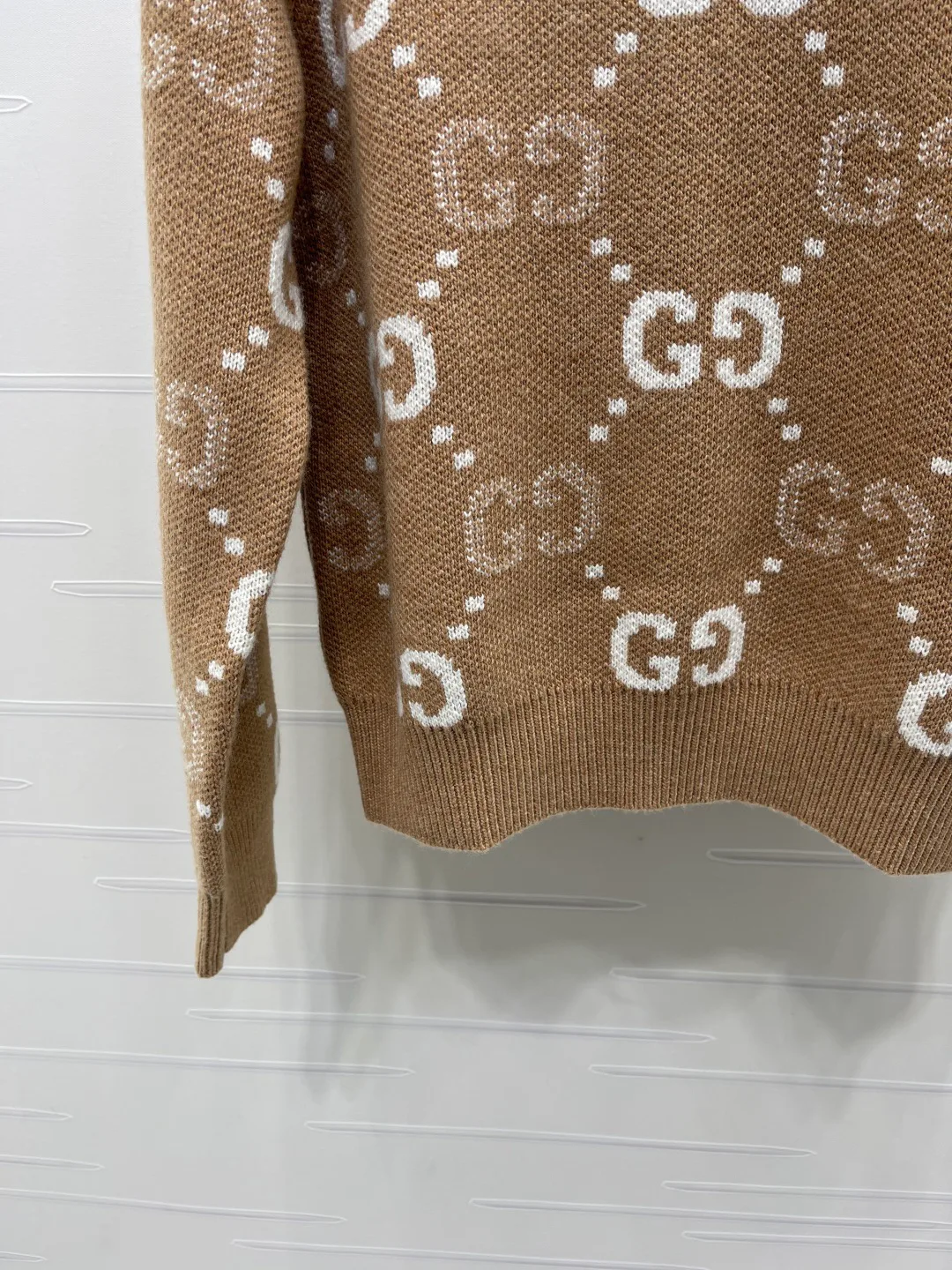 Джемперы И Свитеры Женские Gucci 17681869