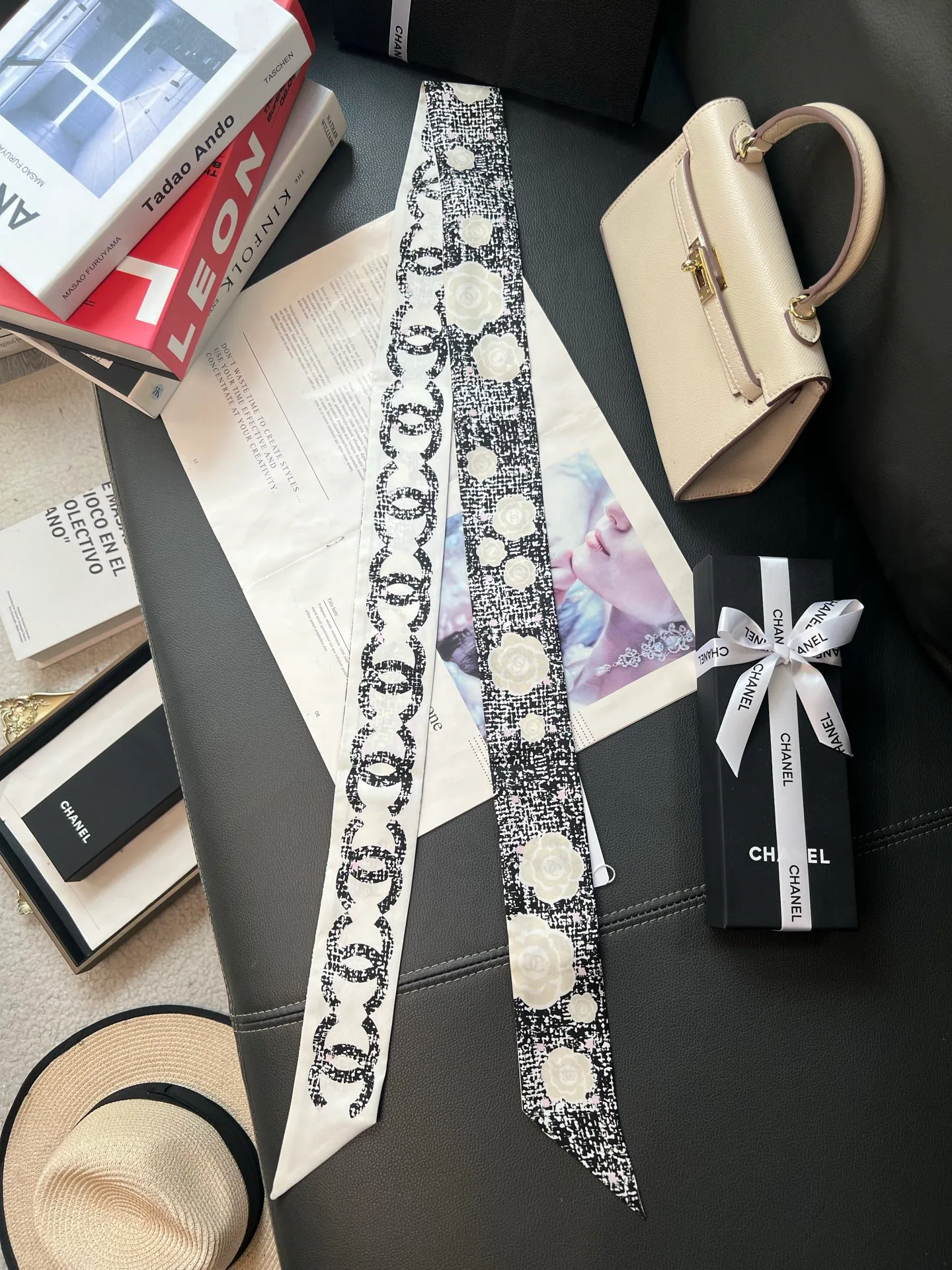 Платки Chanel 18675562