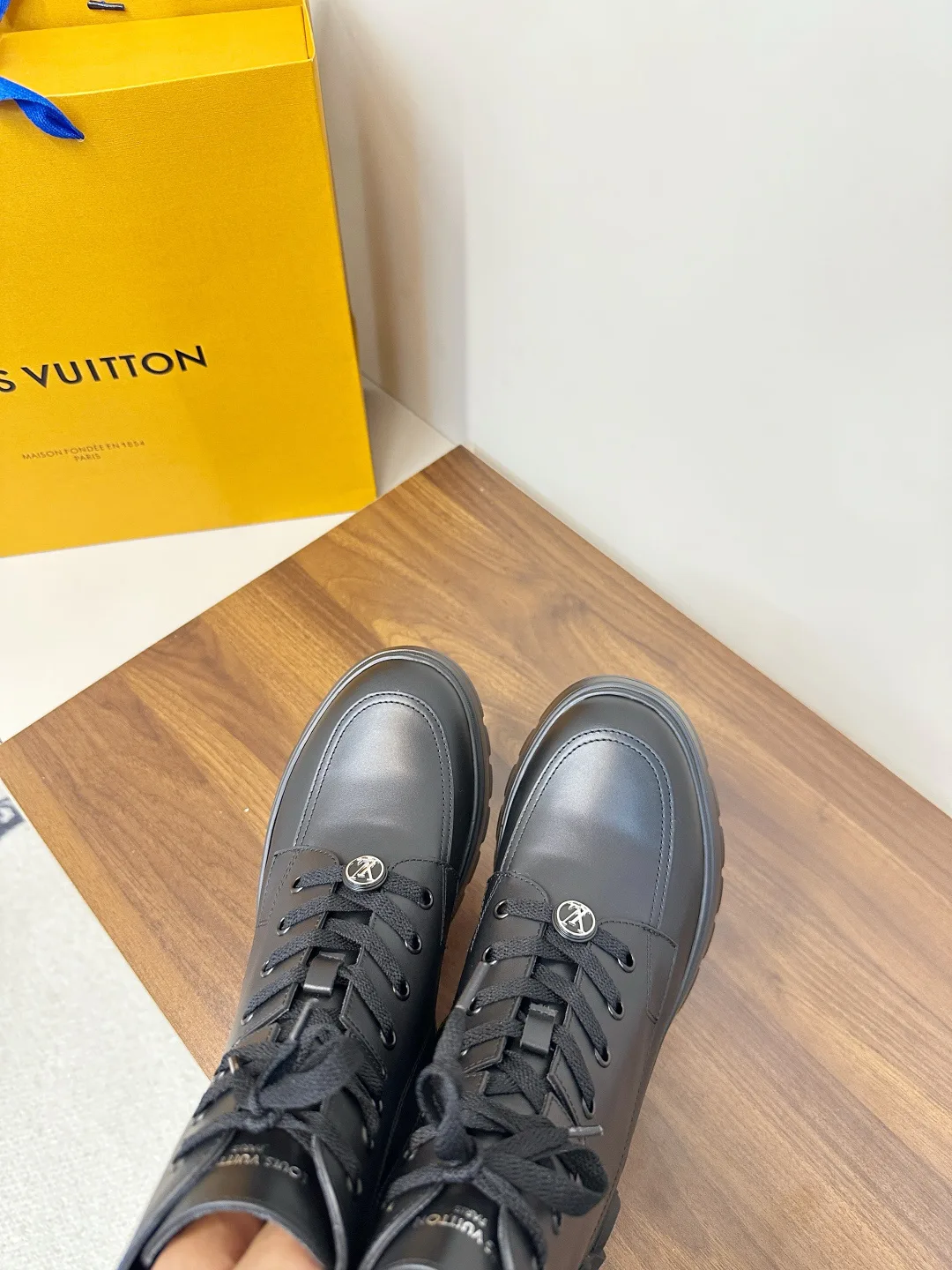 Ботинки Женские Louis Vuitton 1468755