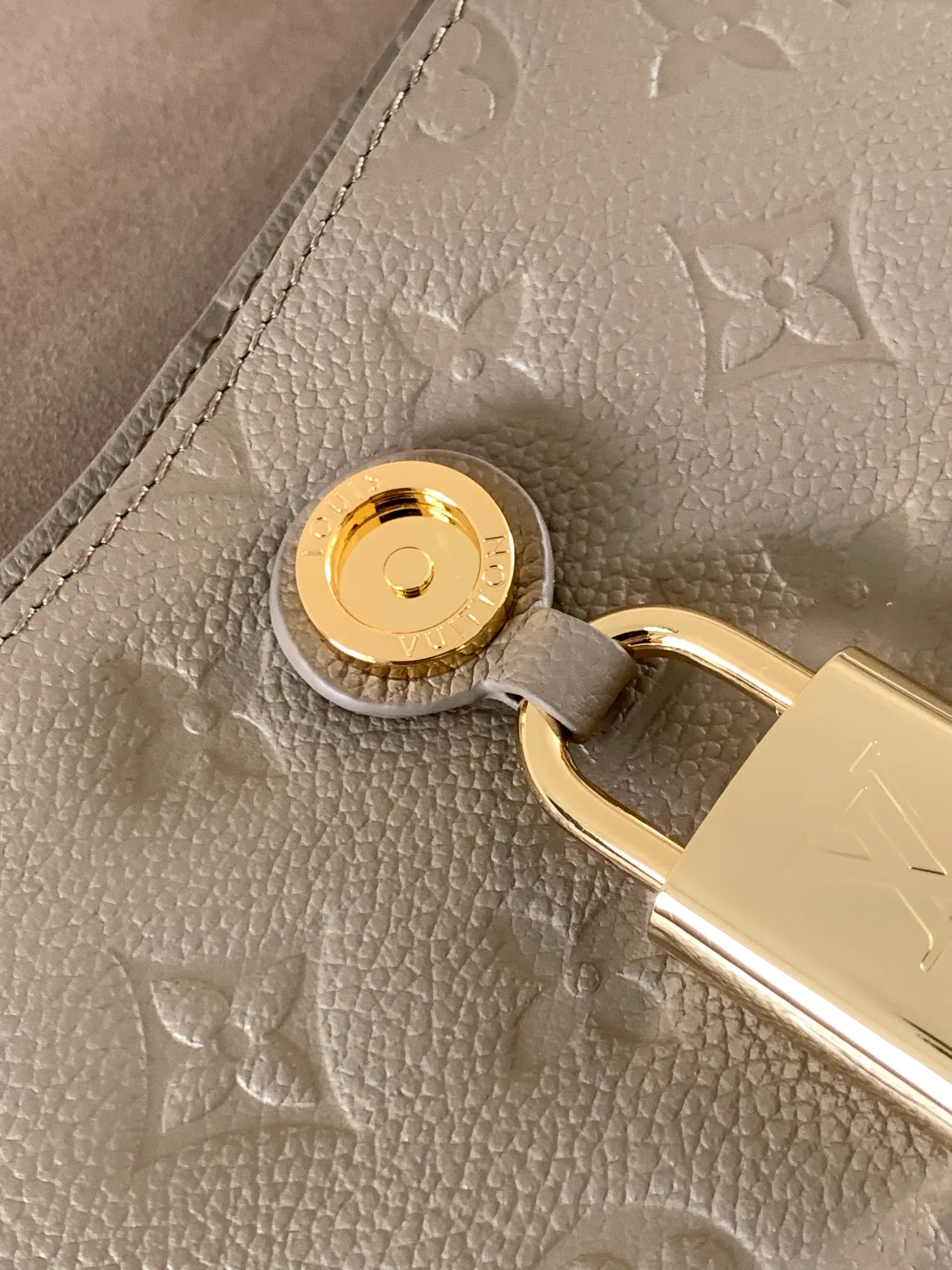 Сумки На Ремне Женские Louis Vuitton 87199
