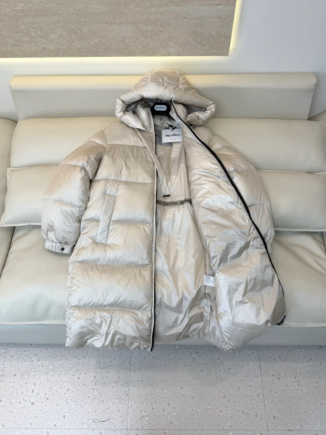 Куртки И Пуховики Женские Max Mara 18858518